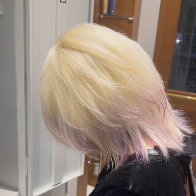 髪質補修ケア2ブリーチカラー+高濃度ケラチントリートメント✨️