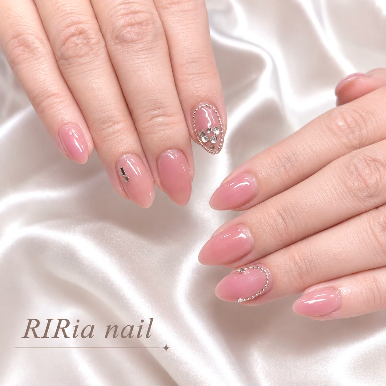 RIRia_nail