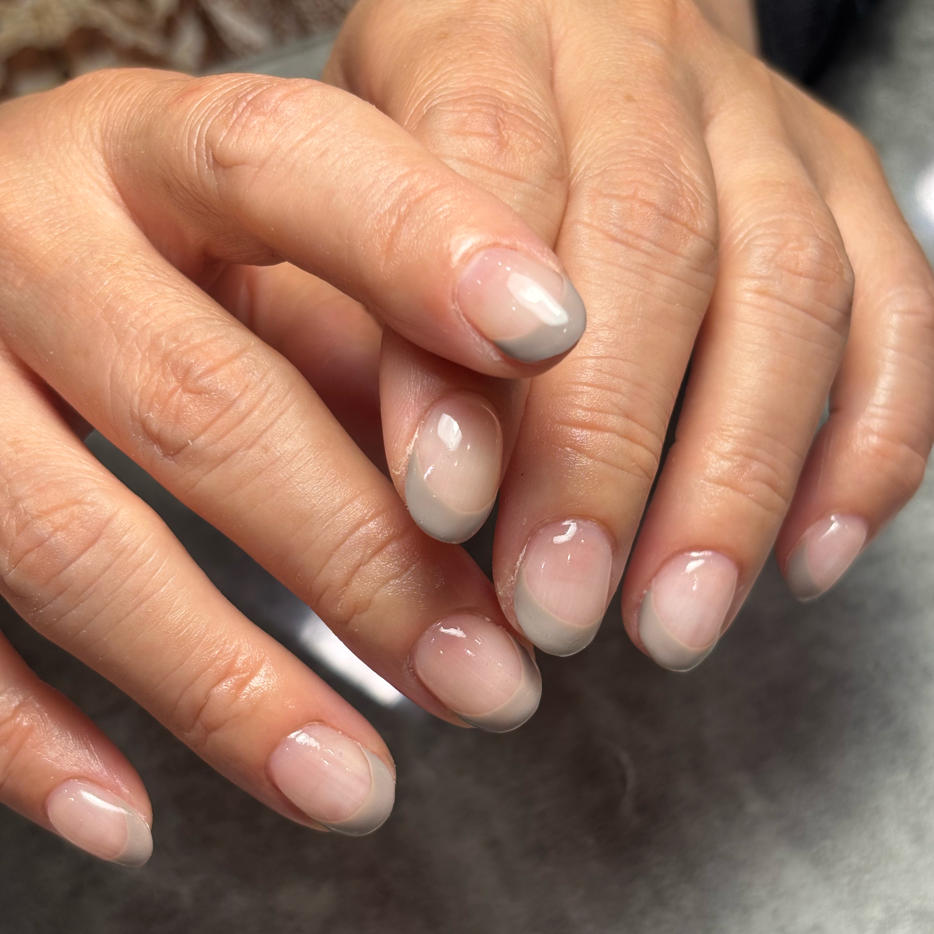 Nail_ayata