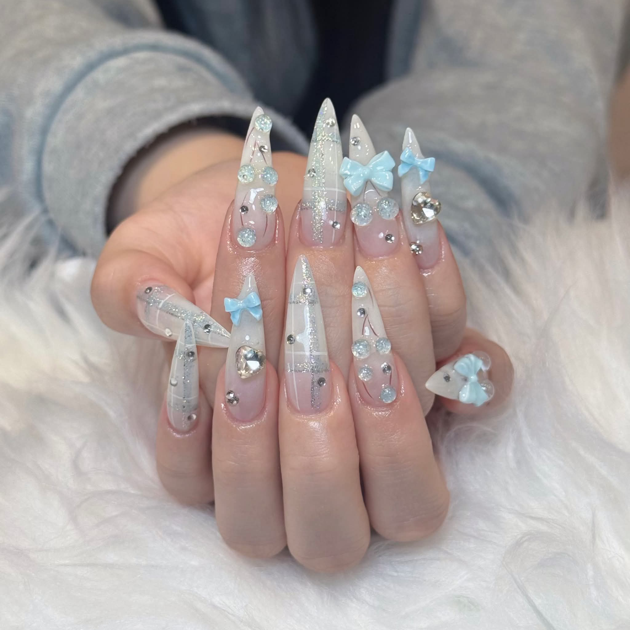 elinails.rinn