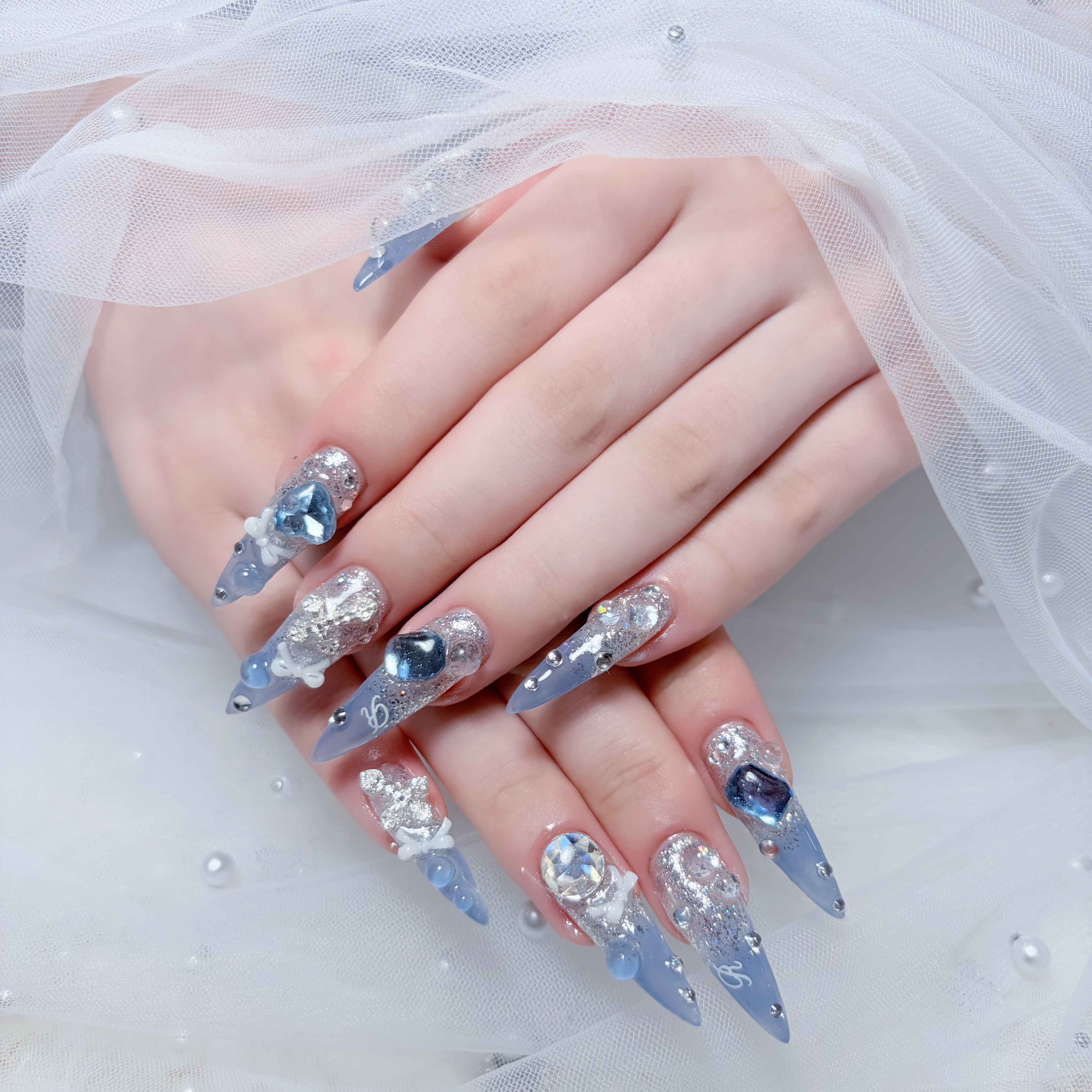 Huyn_Nail03