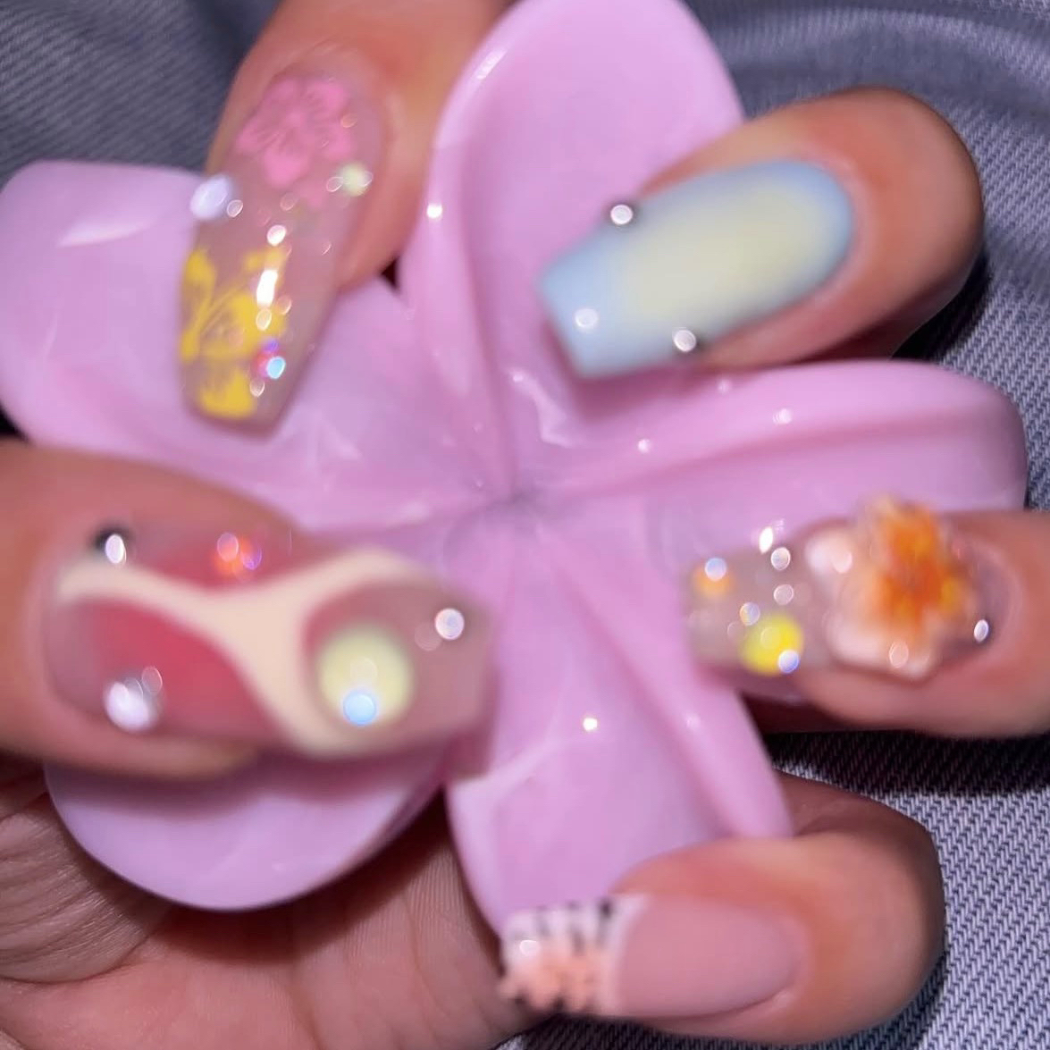 ri_nails2