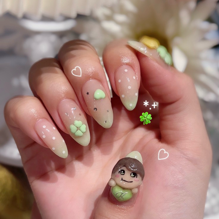 moe_Nail_727