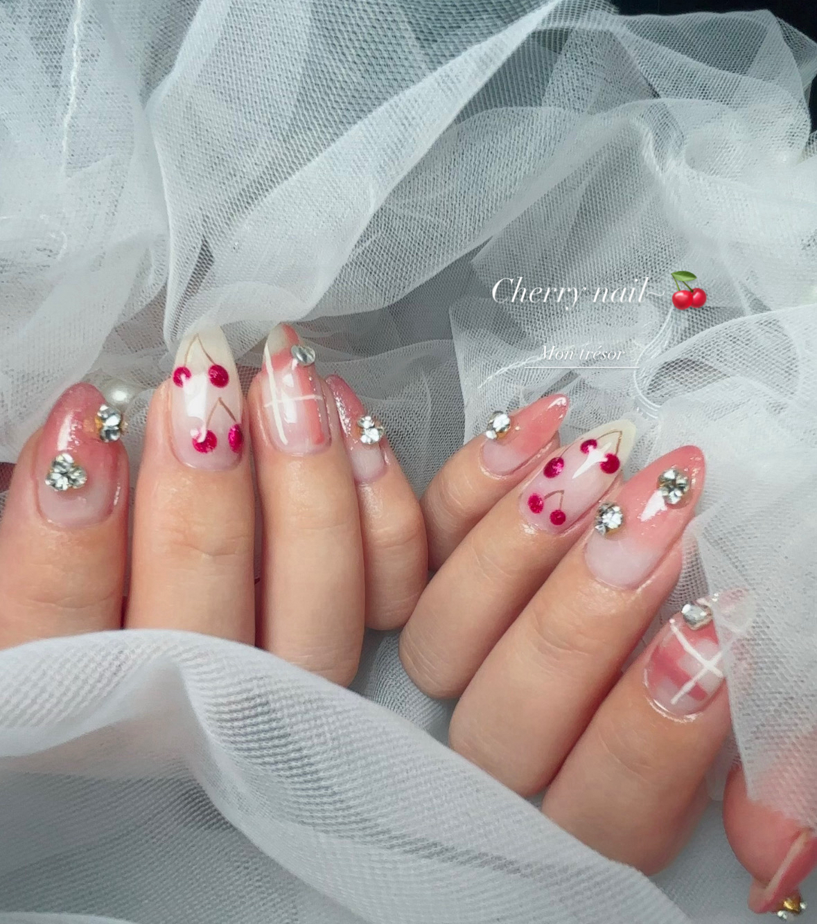 nail_salon_nuit