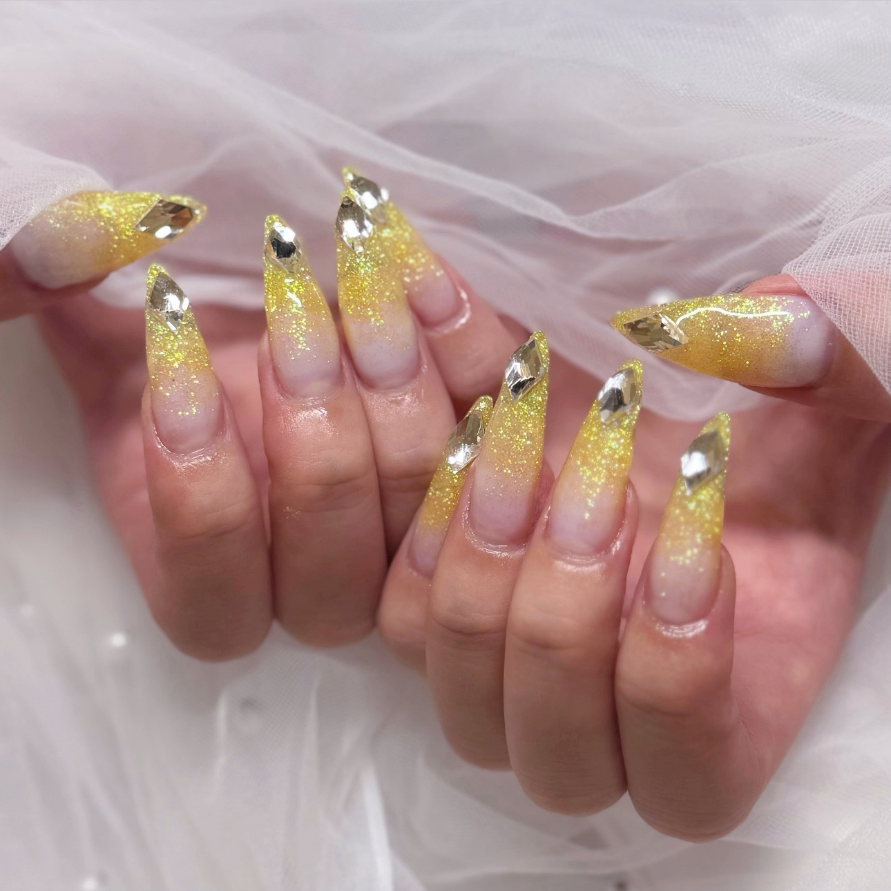Design.nail_h73