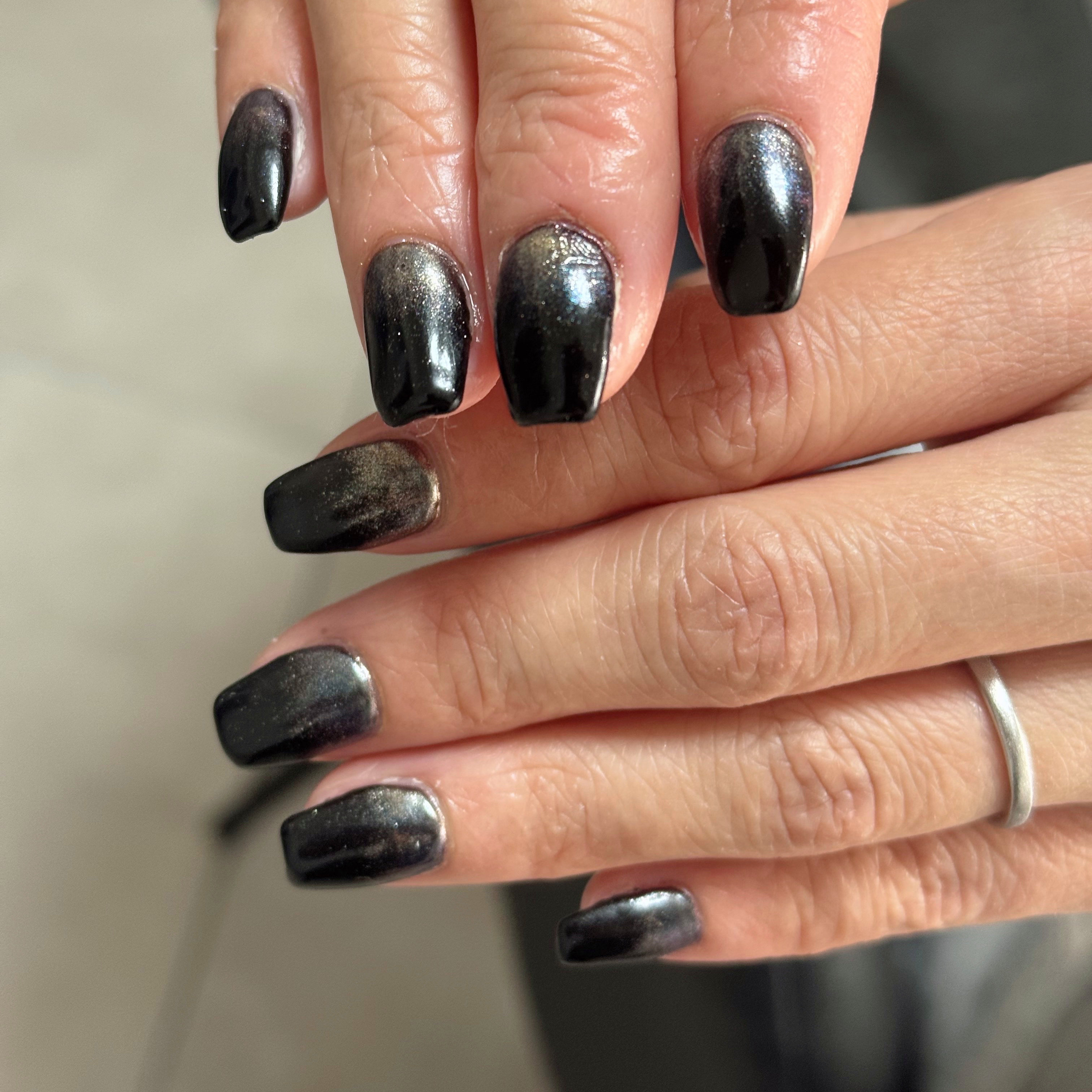 etilat_nail