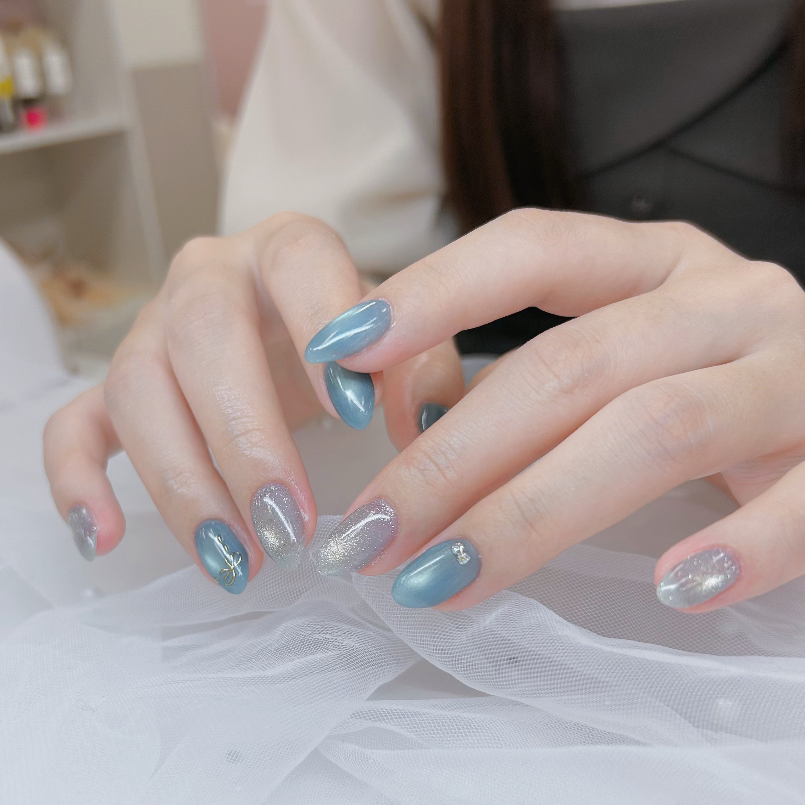and_M_HITOMI