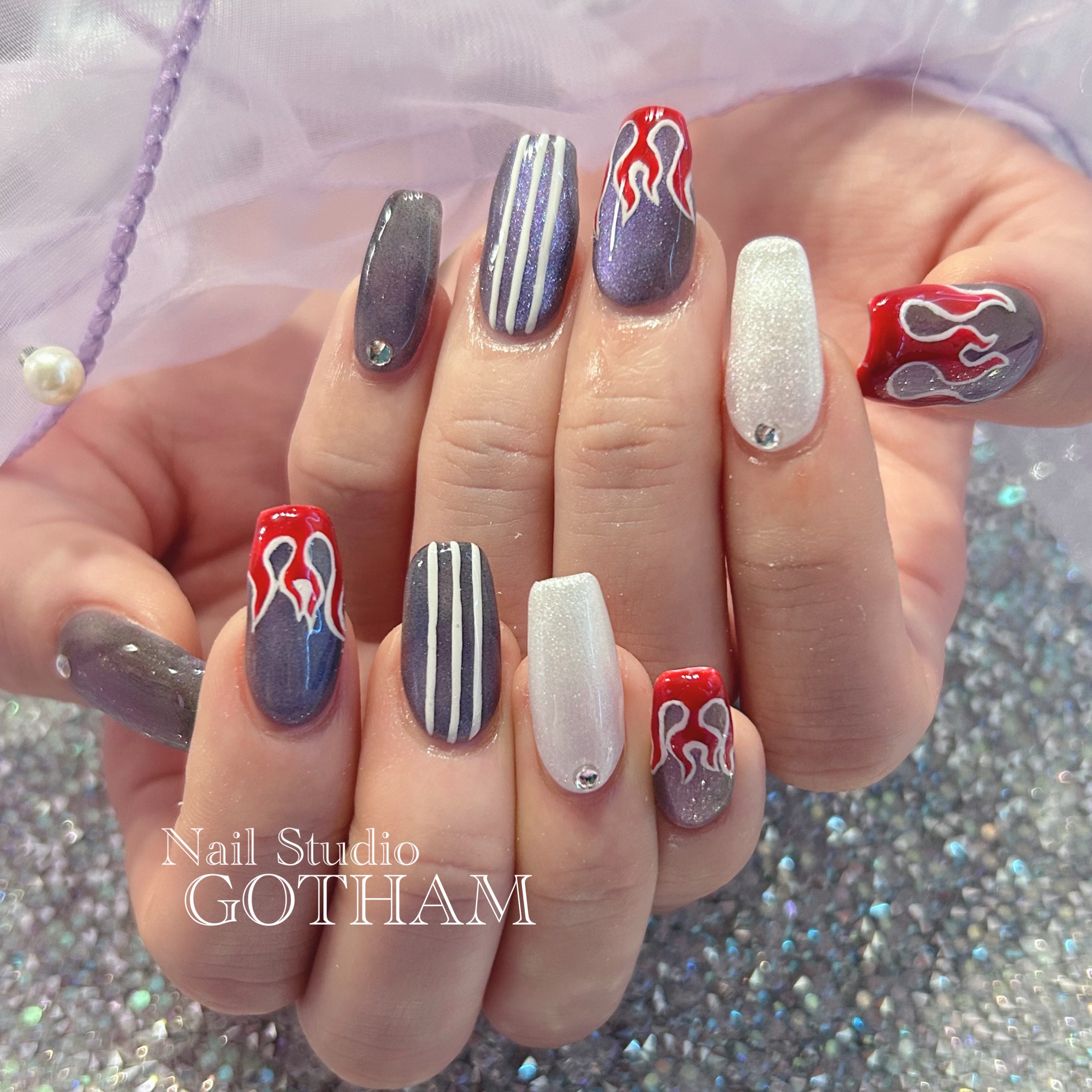 Nailstudio_GOTHAM