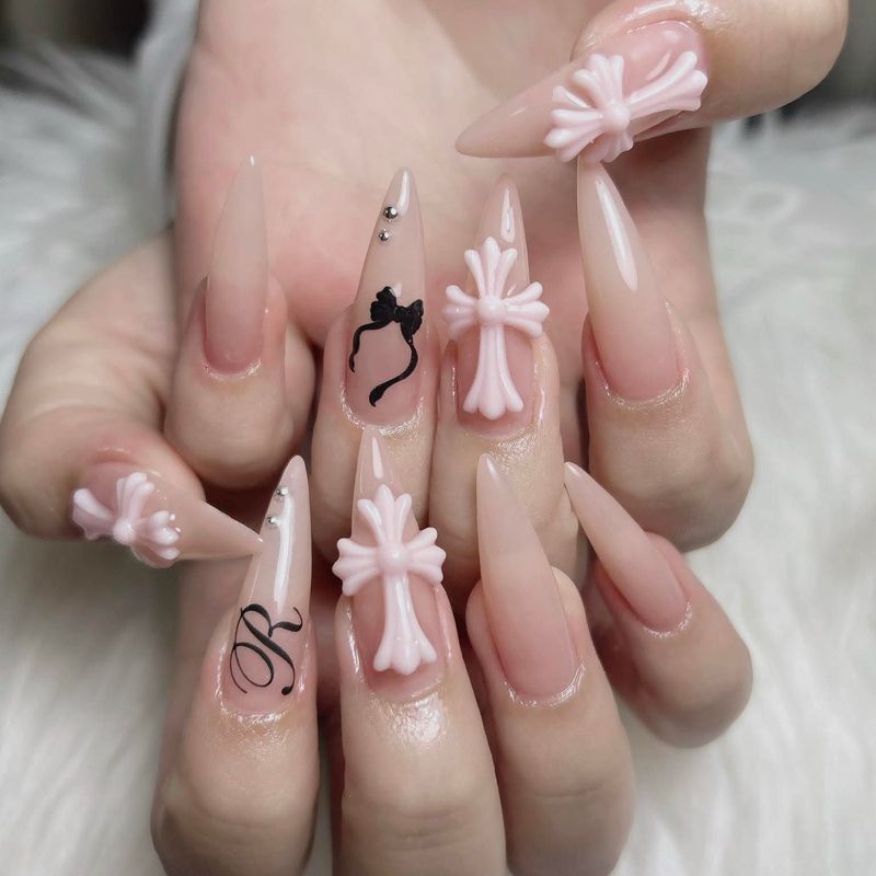 Swan Nails