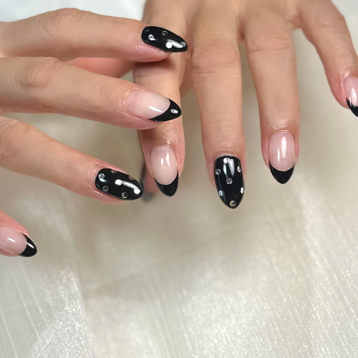 nailsalon.peluce