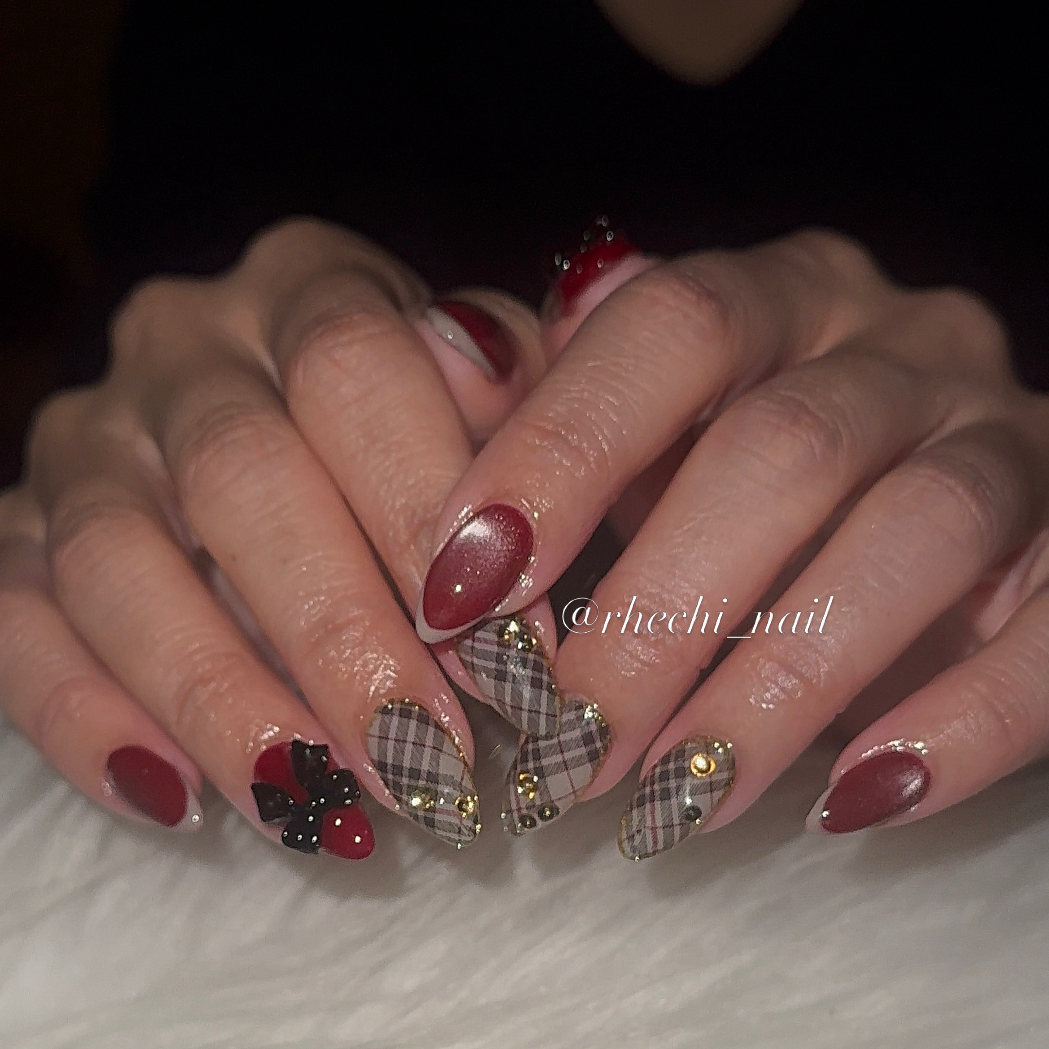 Rhechi_nail