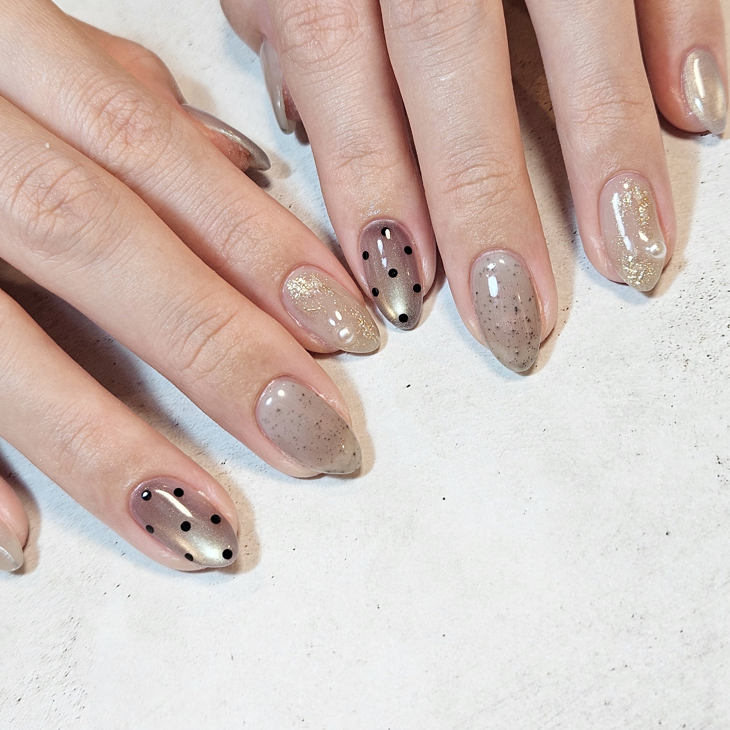Nailsalon__mano
