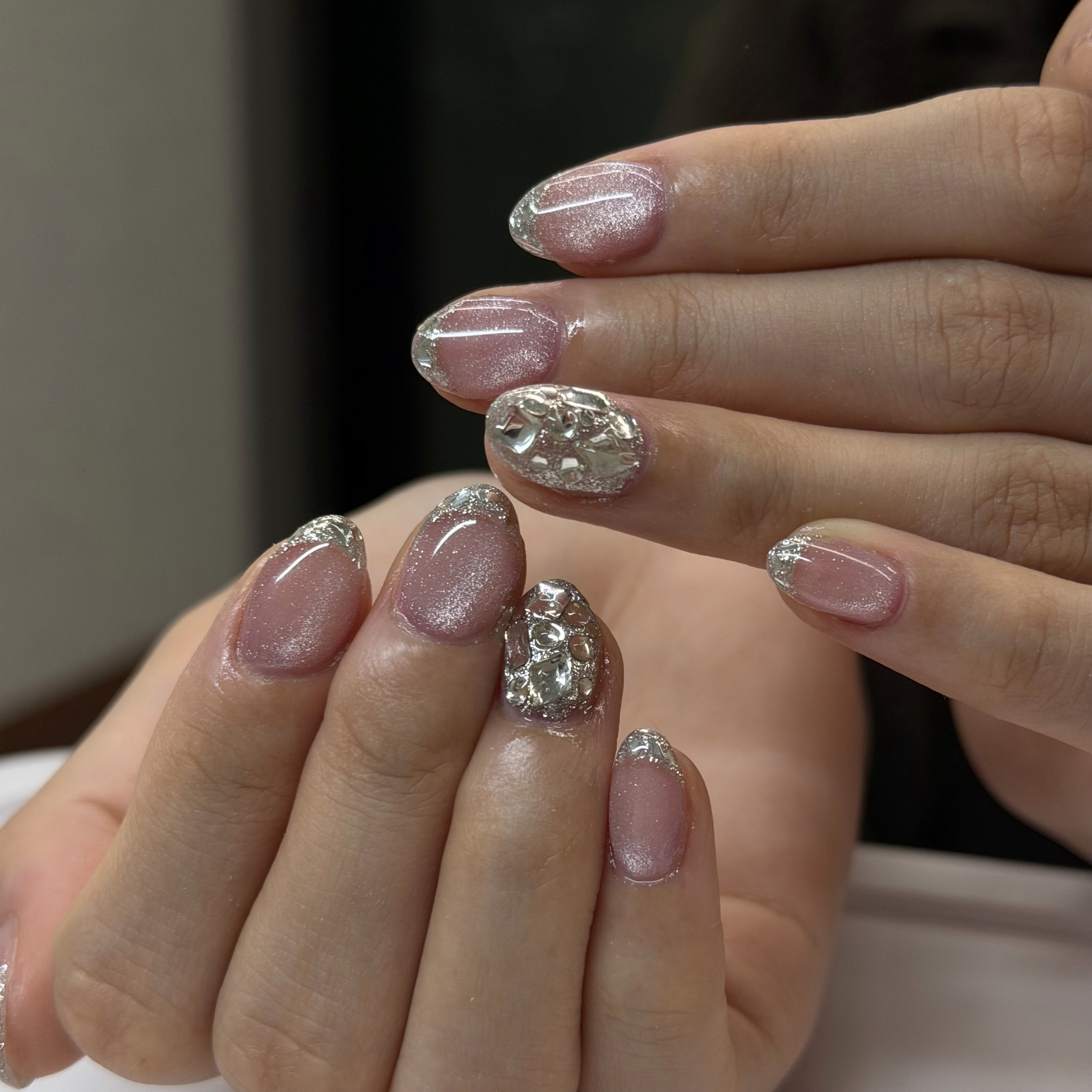 Nail_aina0