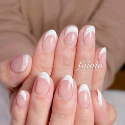 フレンチネイル◎付替オフ、甘皮ケア込💅長持ちネイル