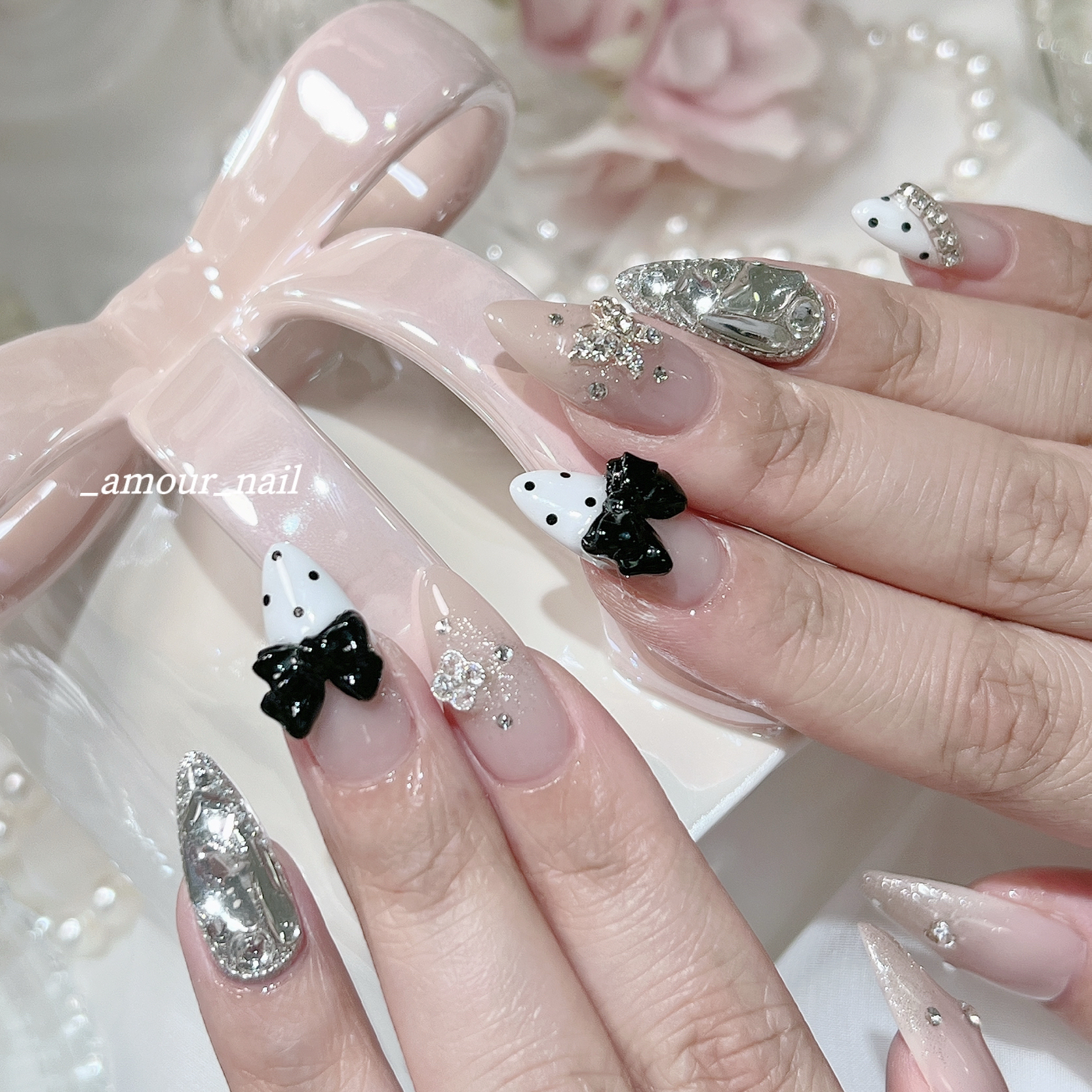 _amour_nail