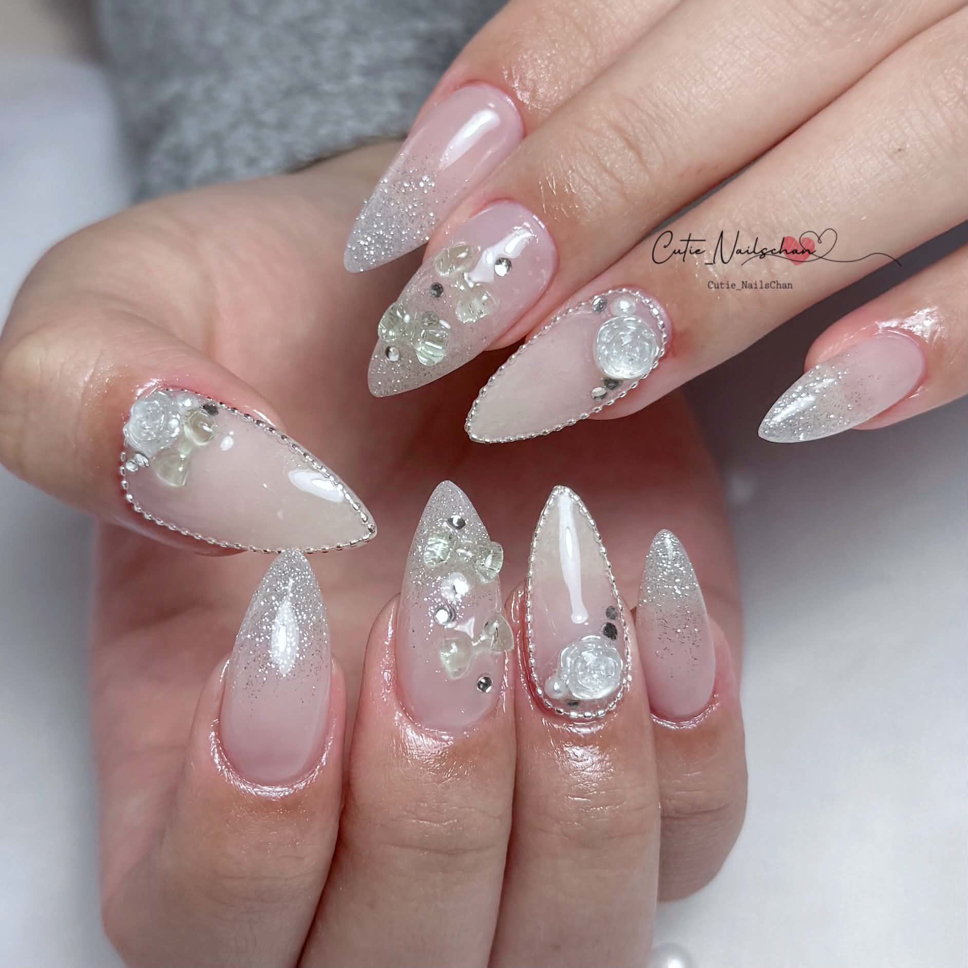 Smurf_nail