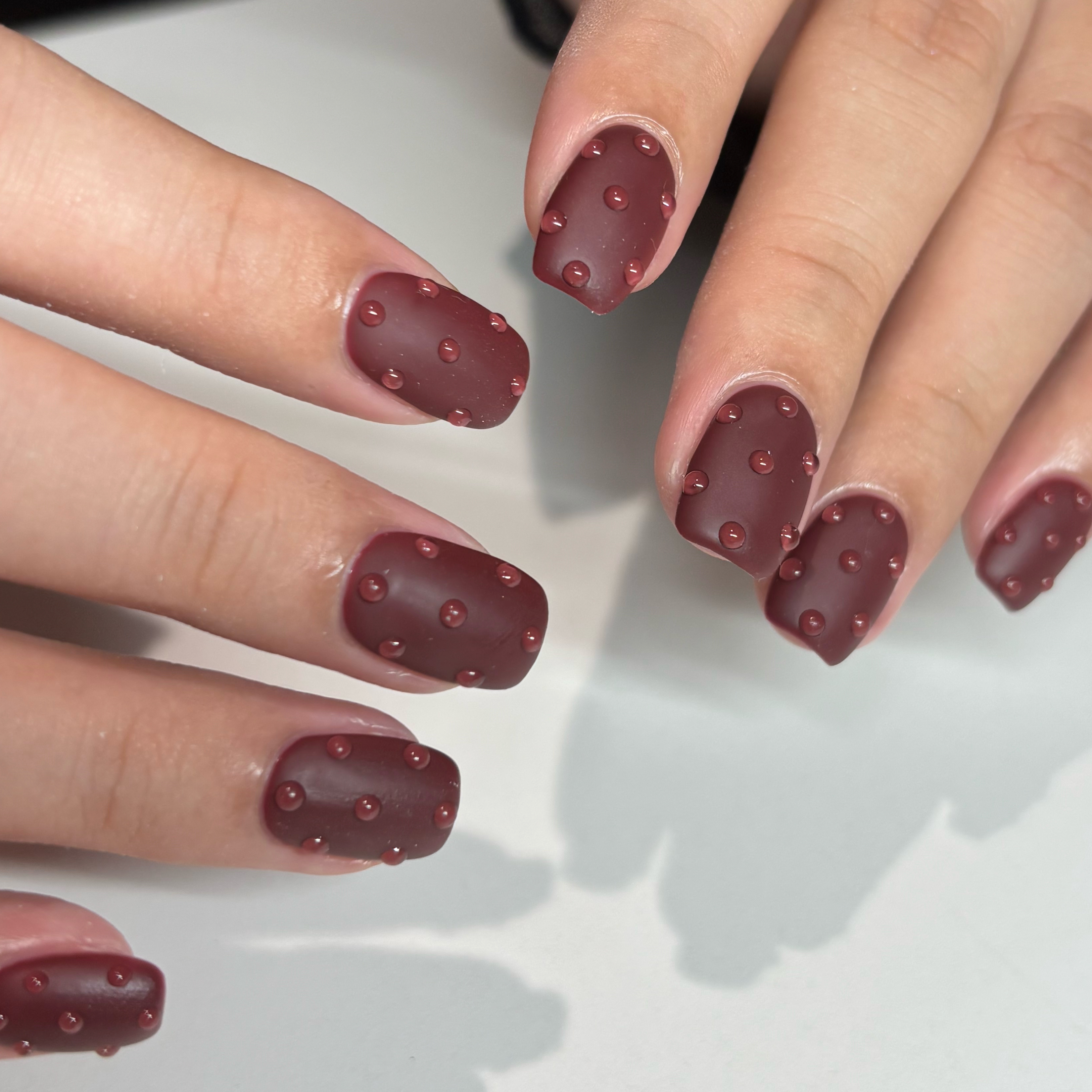 rei_s2_nail