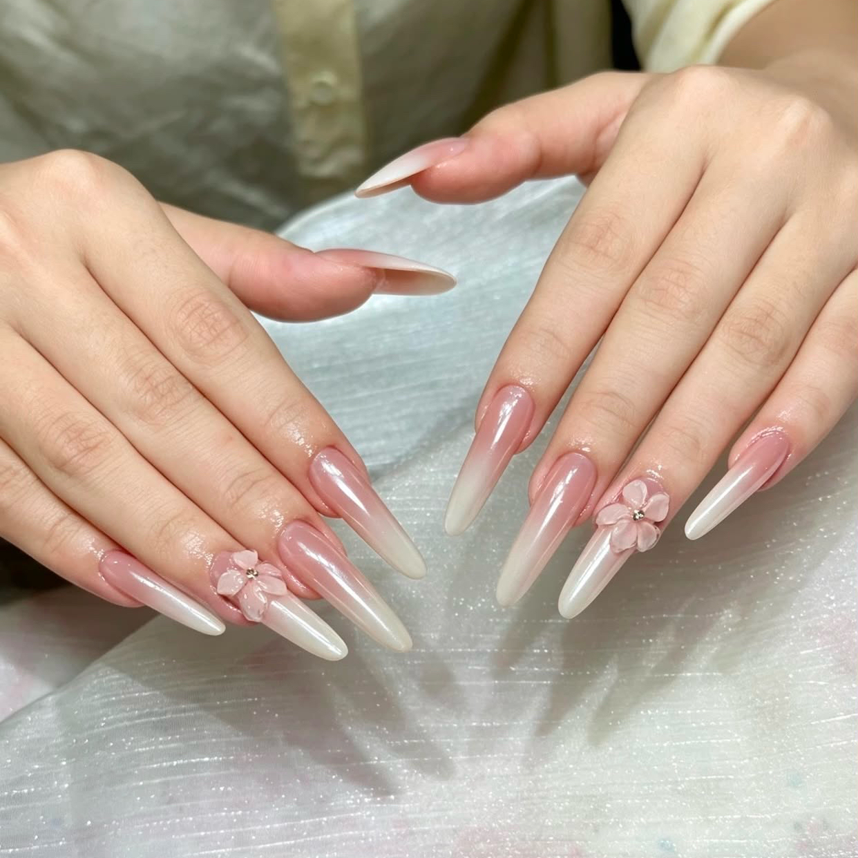 DAISY_NAIL_MIA