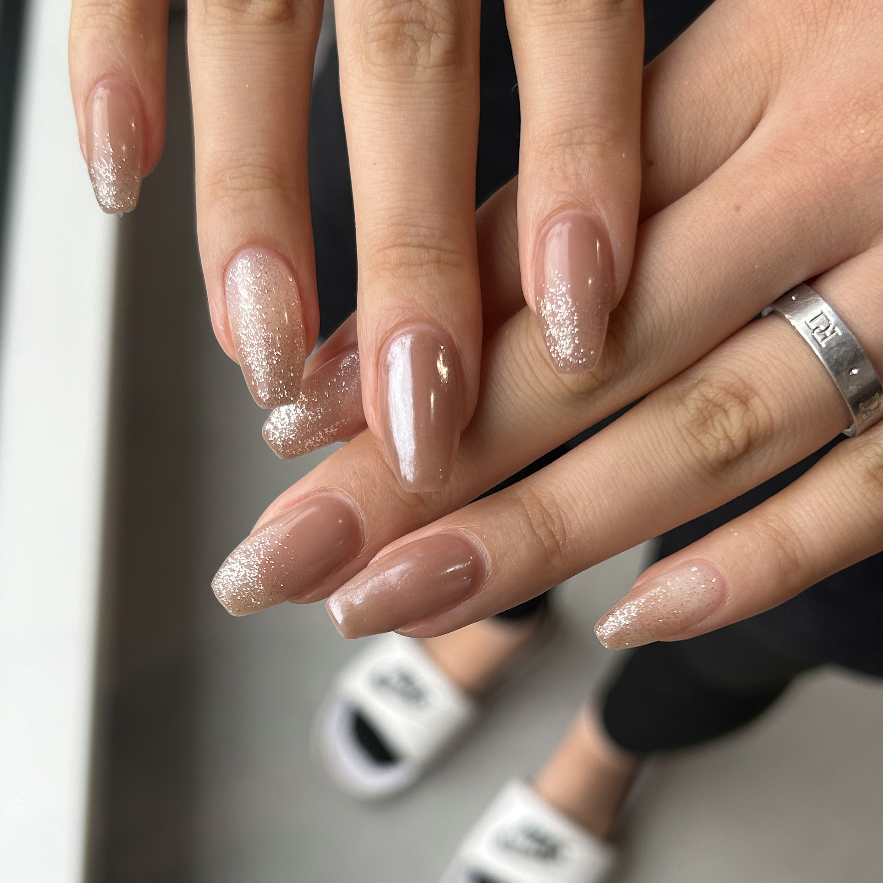 strato_nail