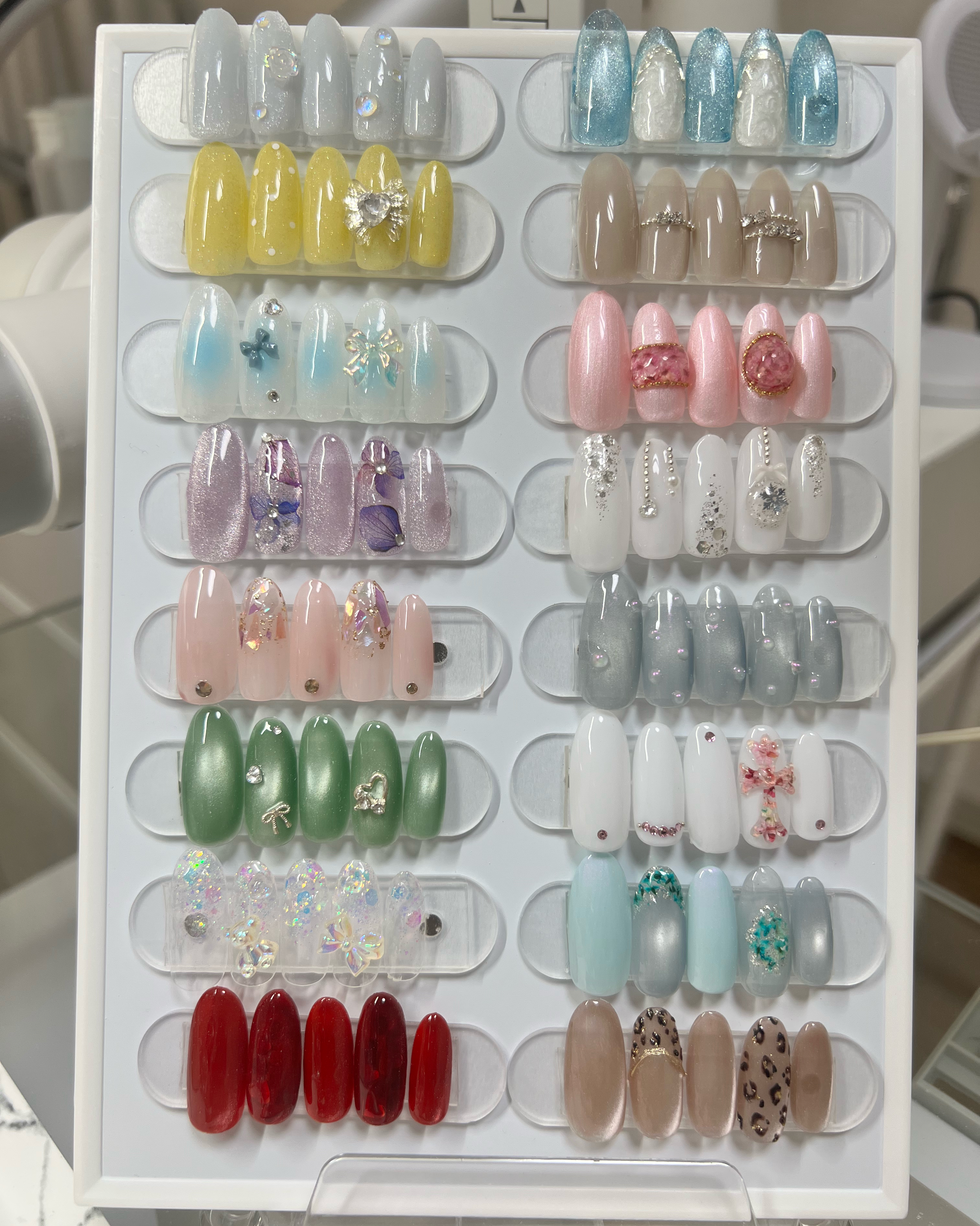 rays_nail.salon