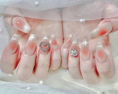 大人気ワンホンチークネイル+マグネットグラデーション★