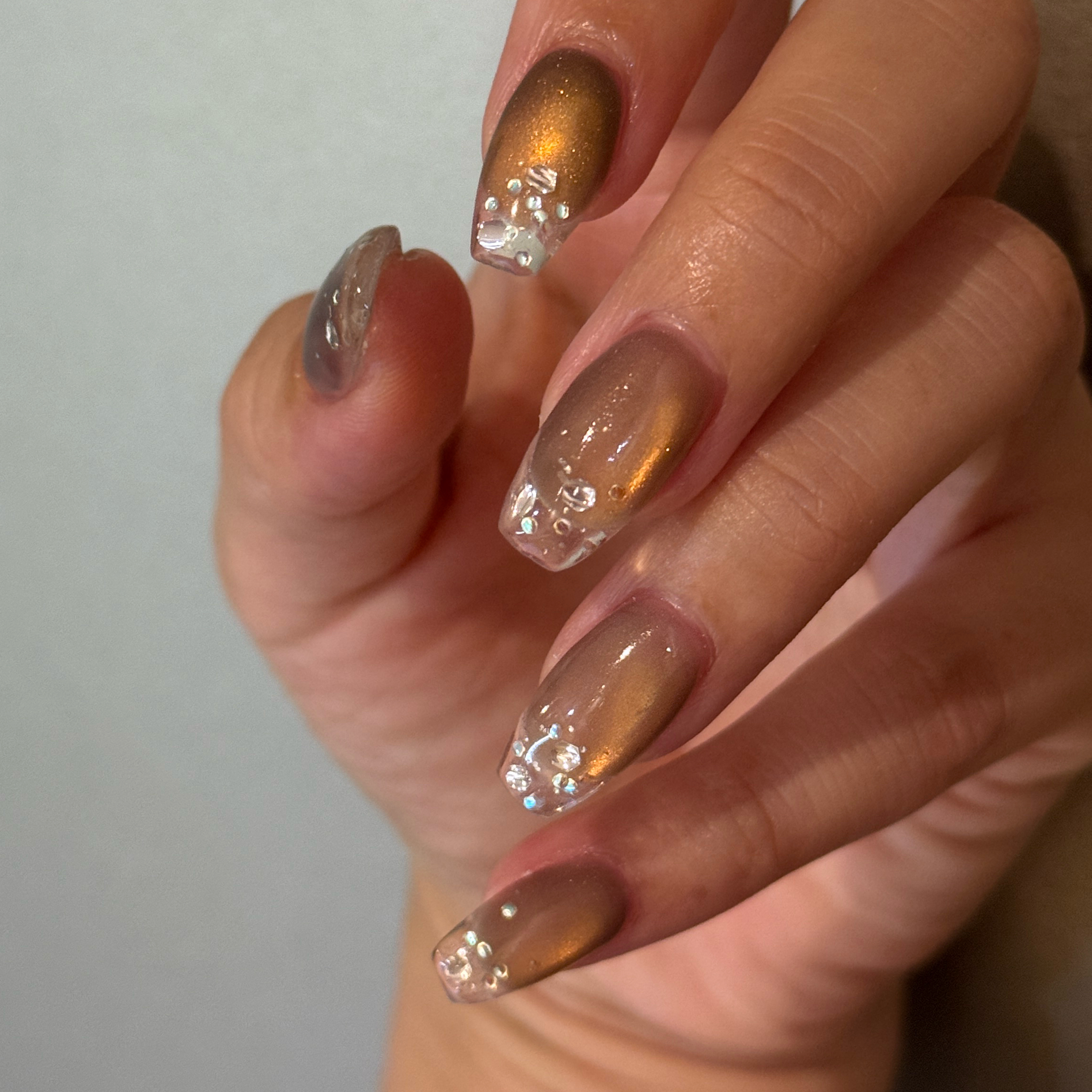 nail_uno_