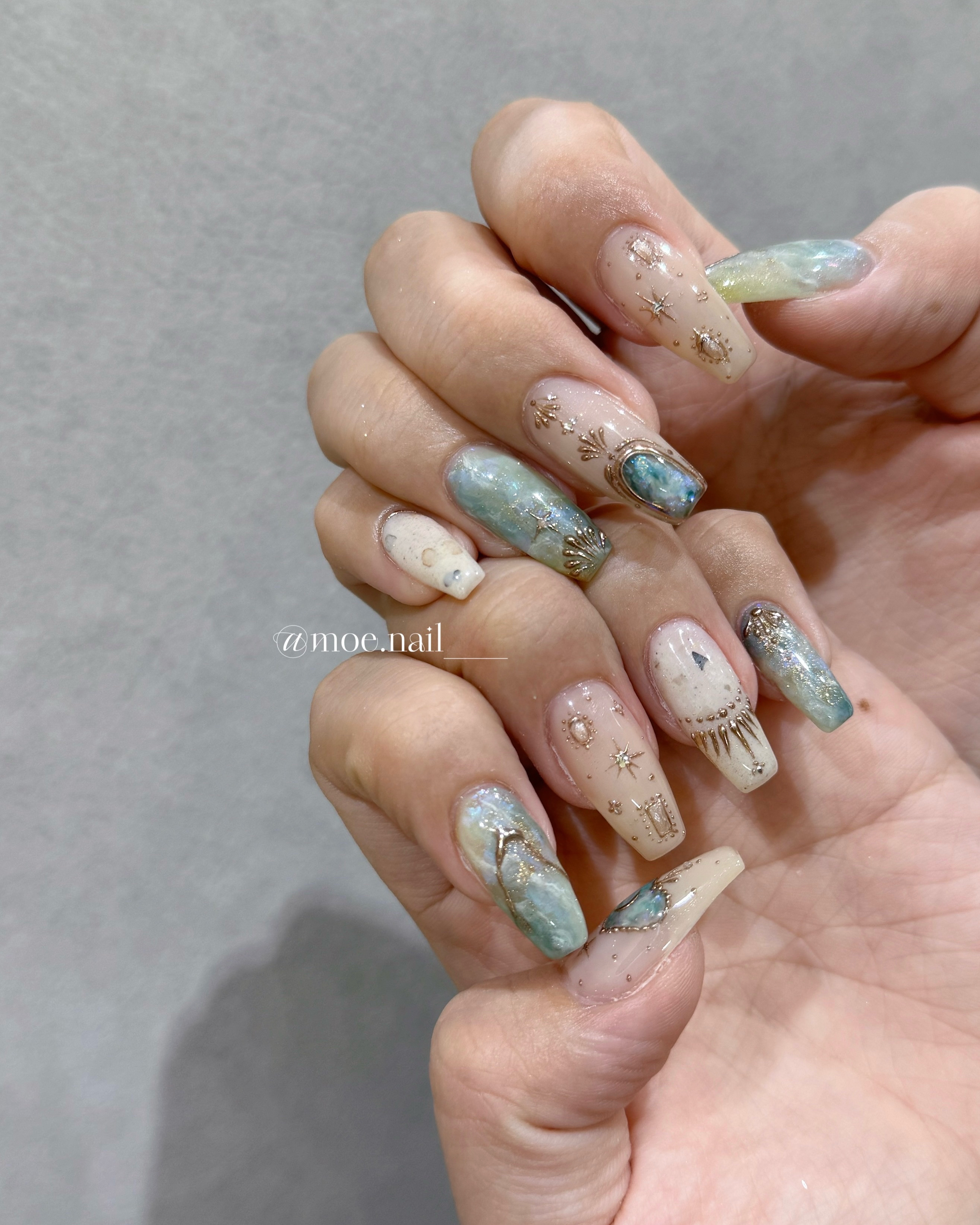 moe.nail____
