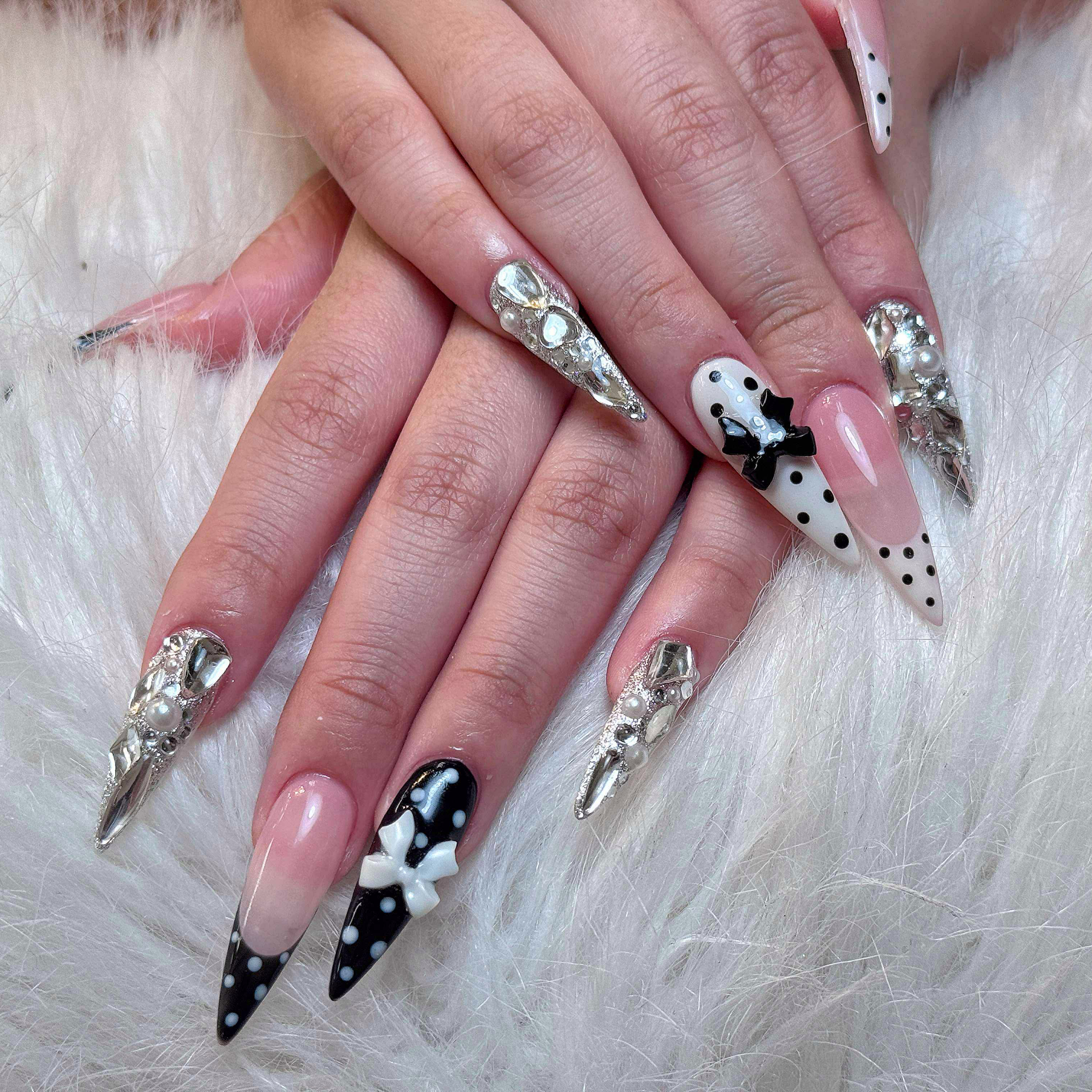 Nie_Nail_Nannanchan