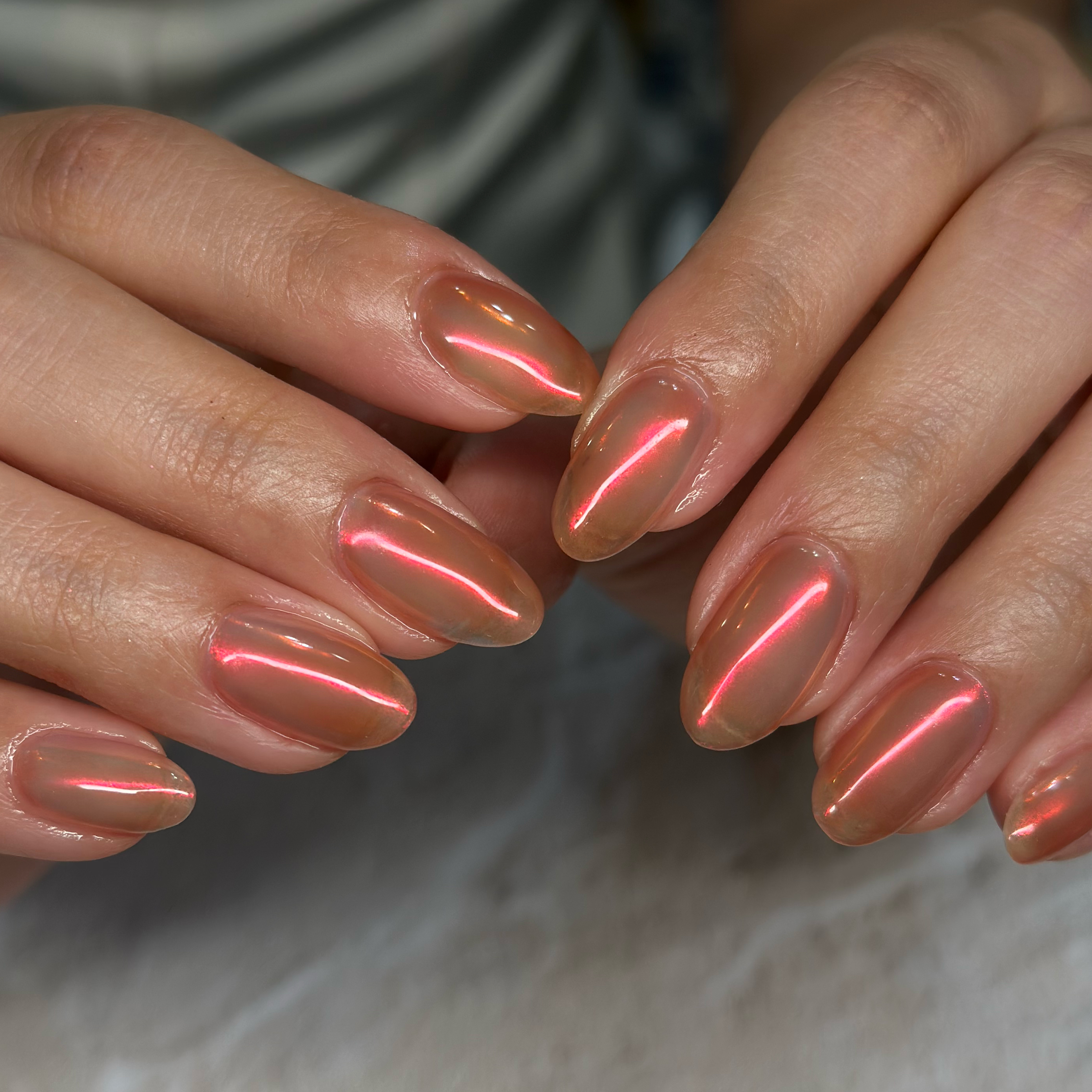 mana_nail