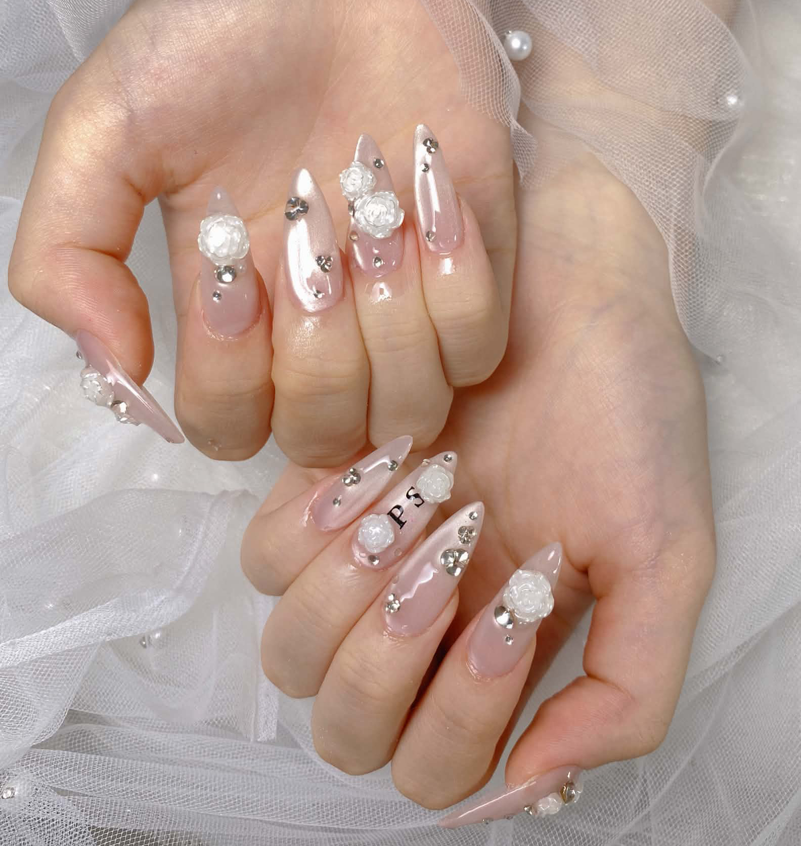 Mew_SanieNail