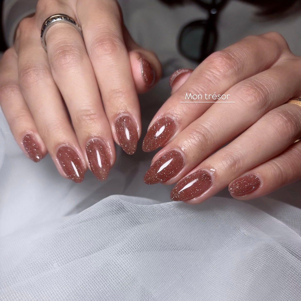 nail_salon_nuit