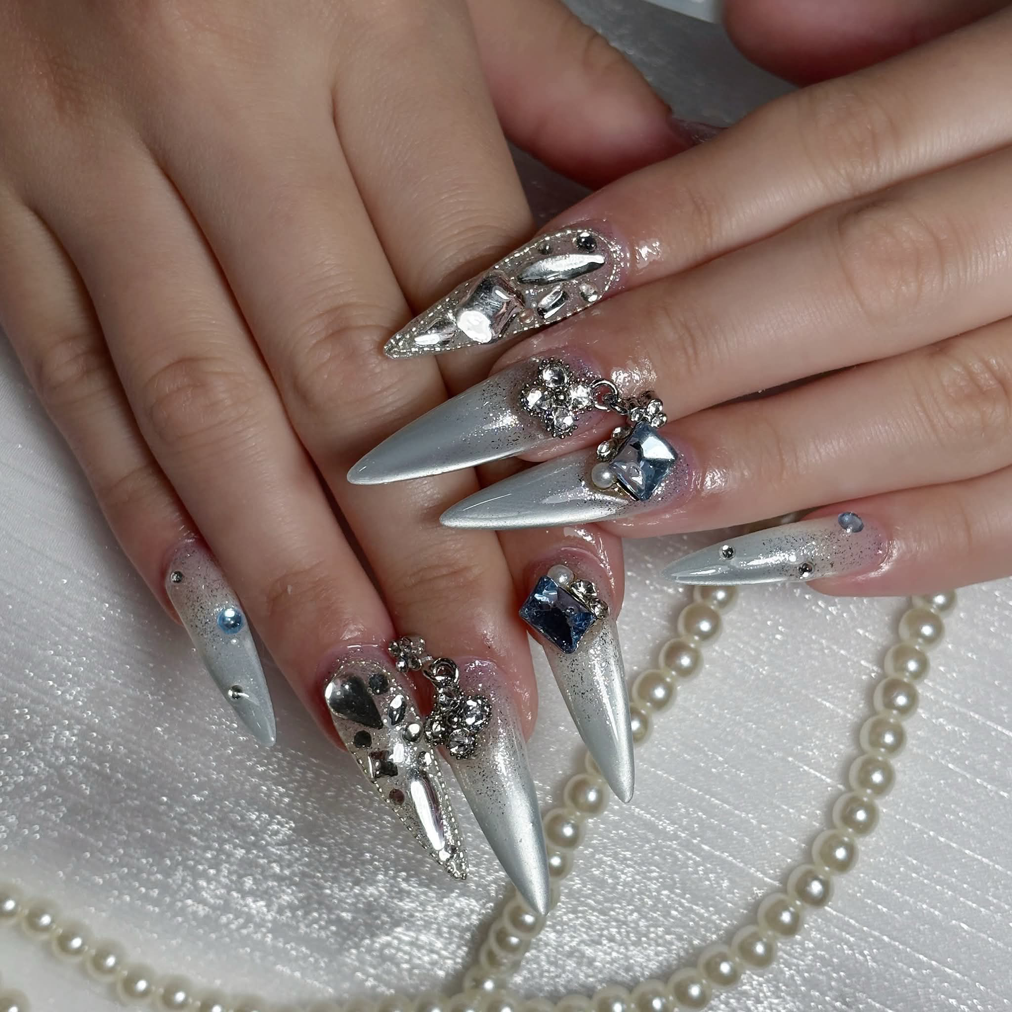 sully_naillab26