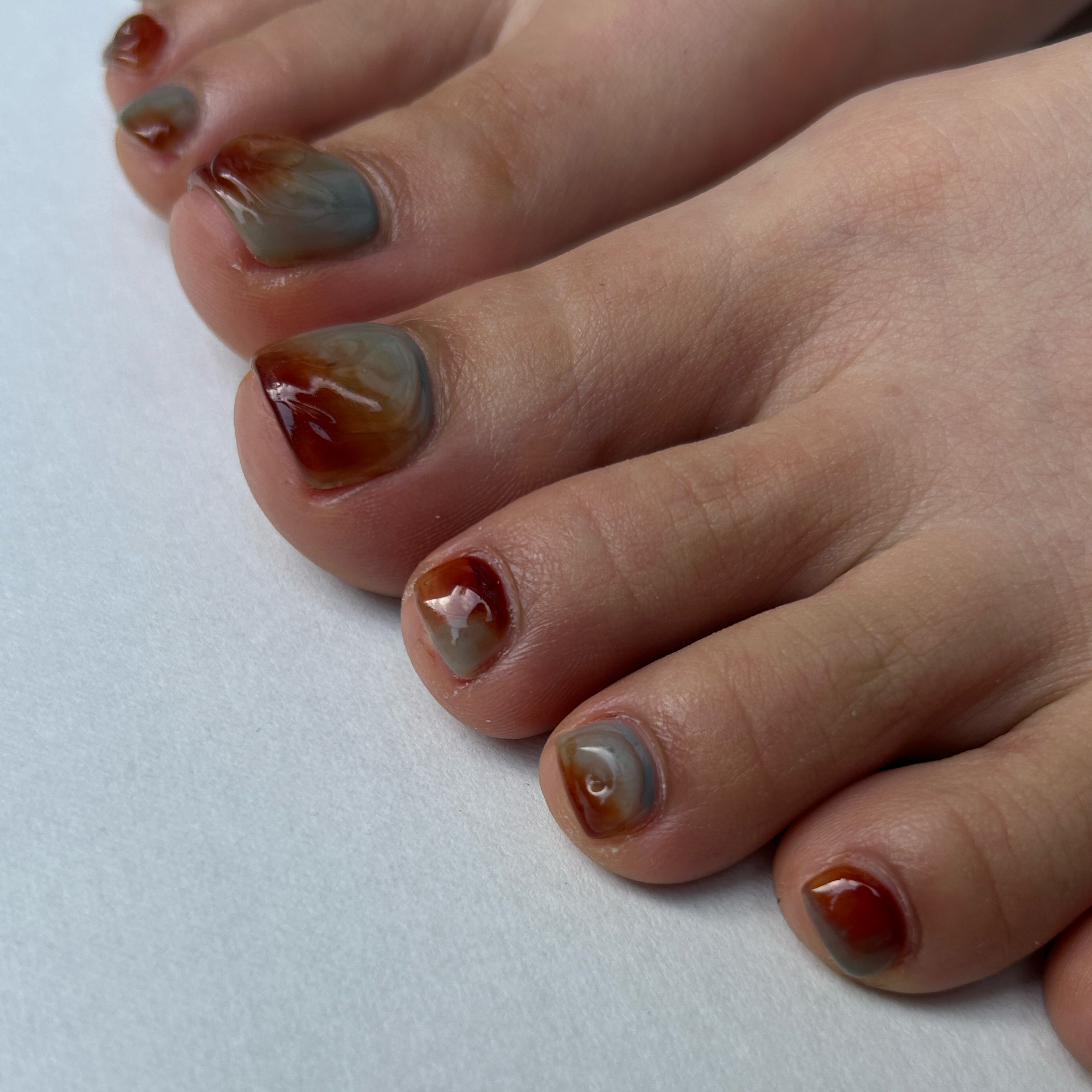apua_ami.nail