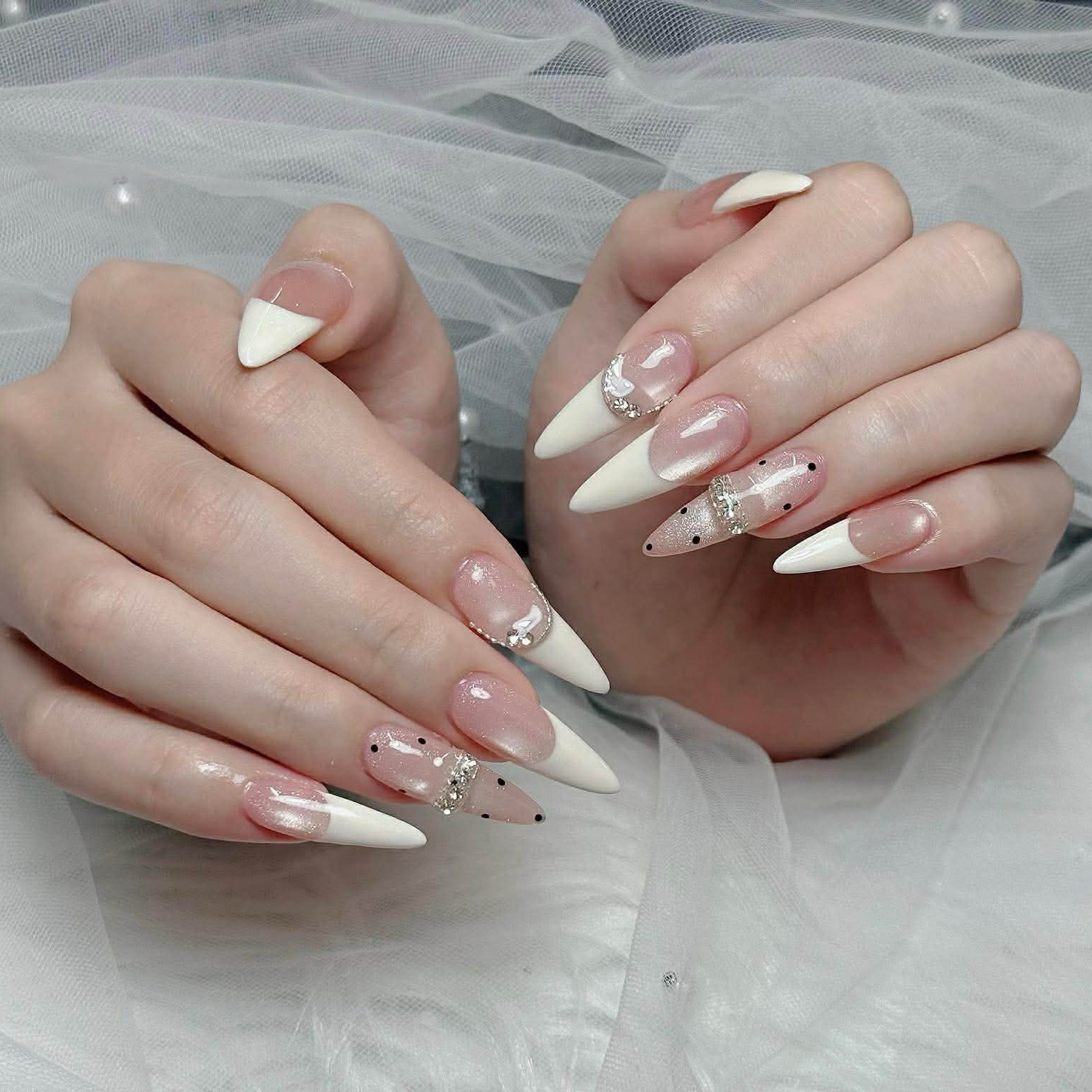 Ami_Nail_reina