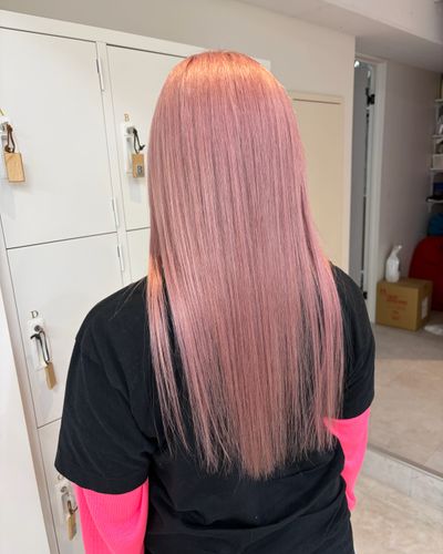 ✨ブリーチ➕オンカラー➕トリートメント✨