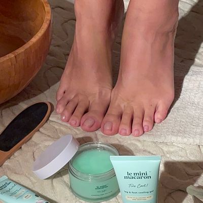 ［フットバス付き］Foot角質ケア+Foot One Color ¥10,500