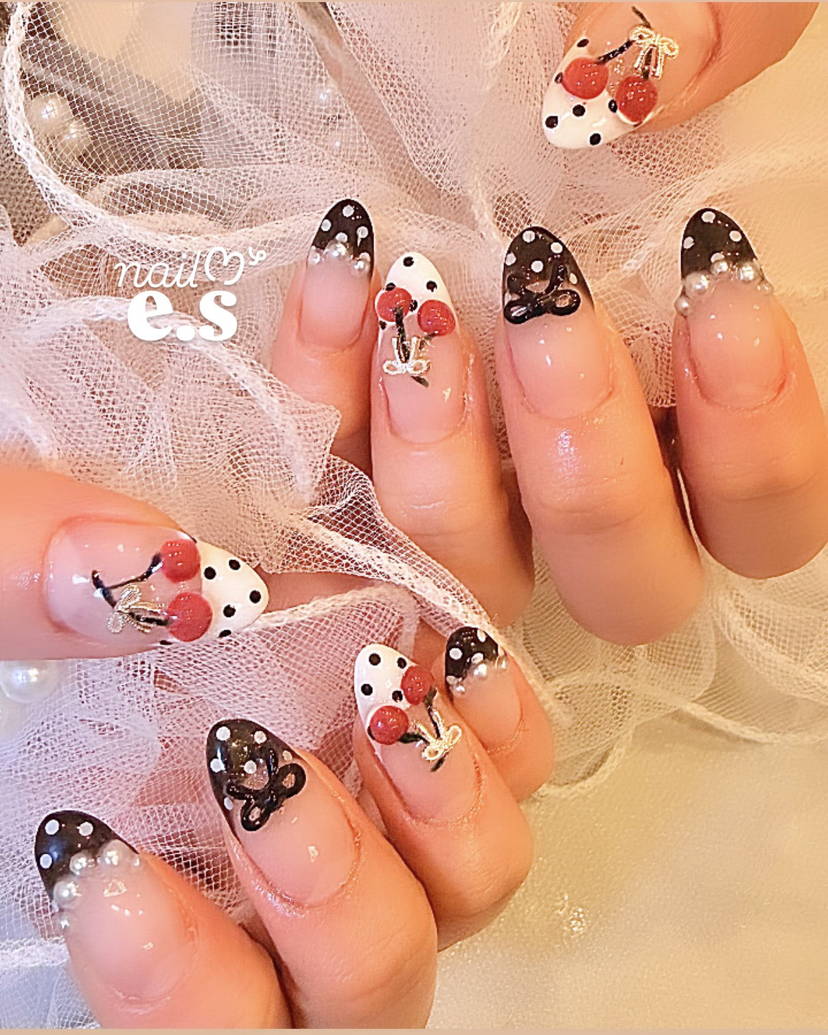 e.s_nail