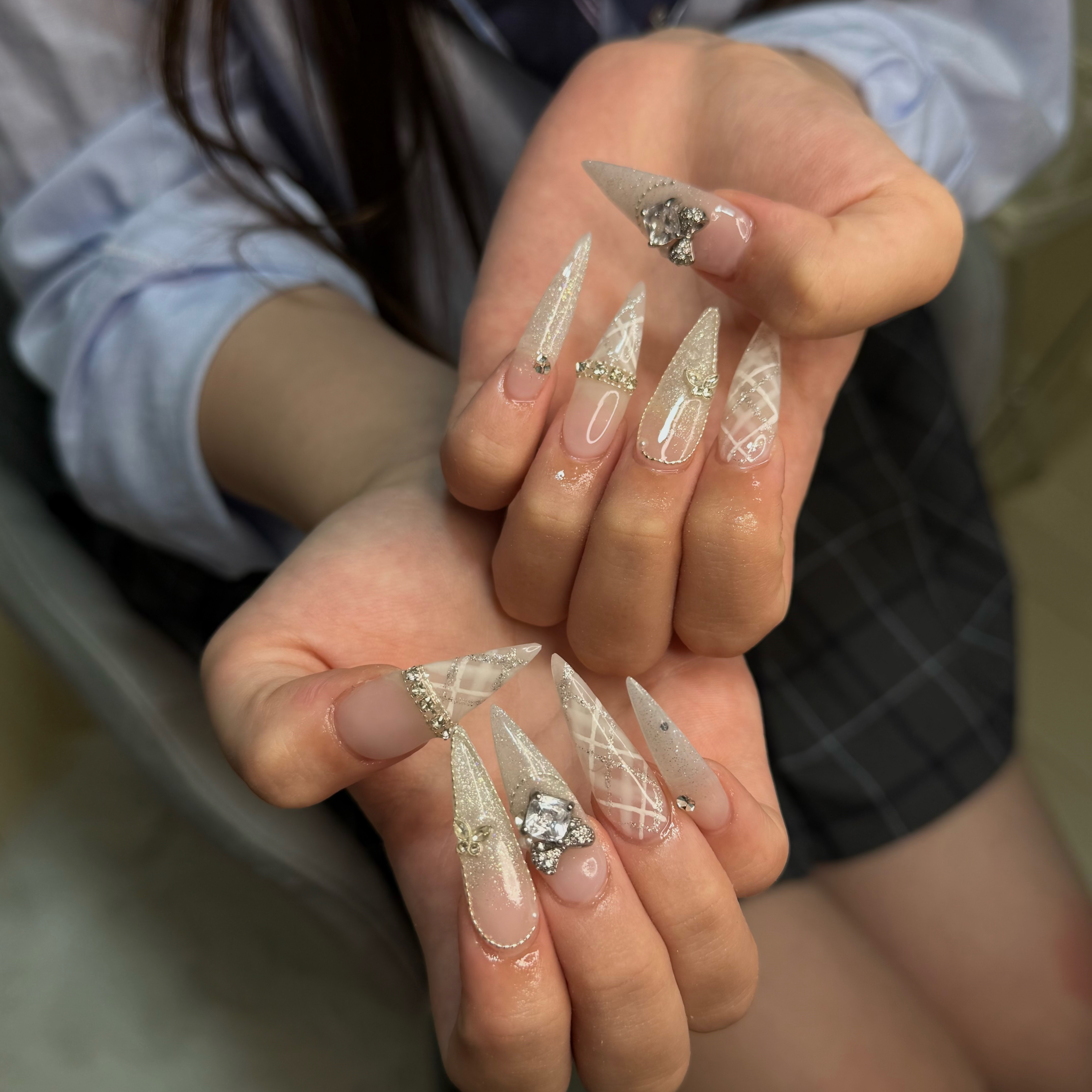 mucha.nail