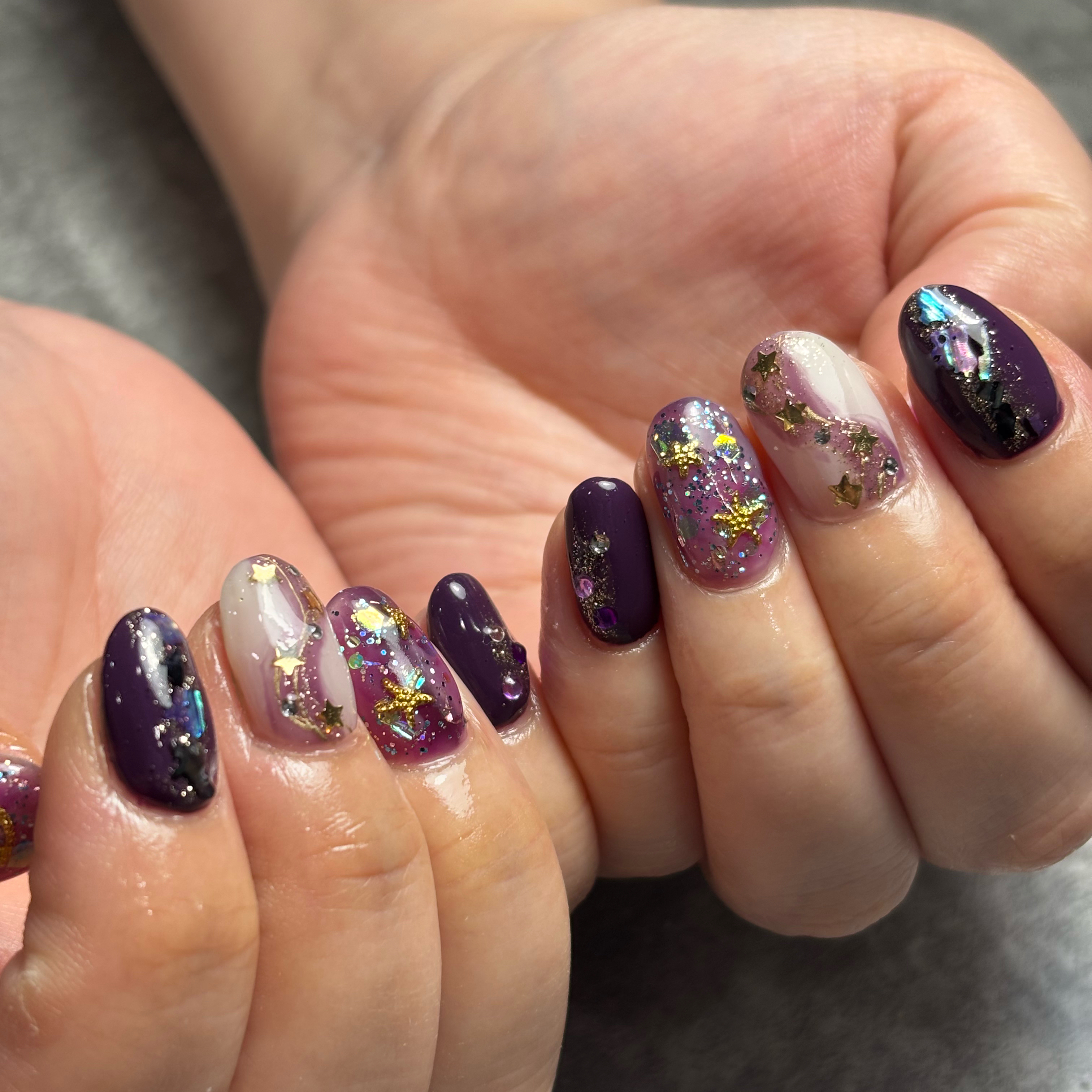 Nail_ayata