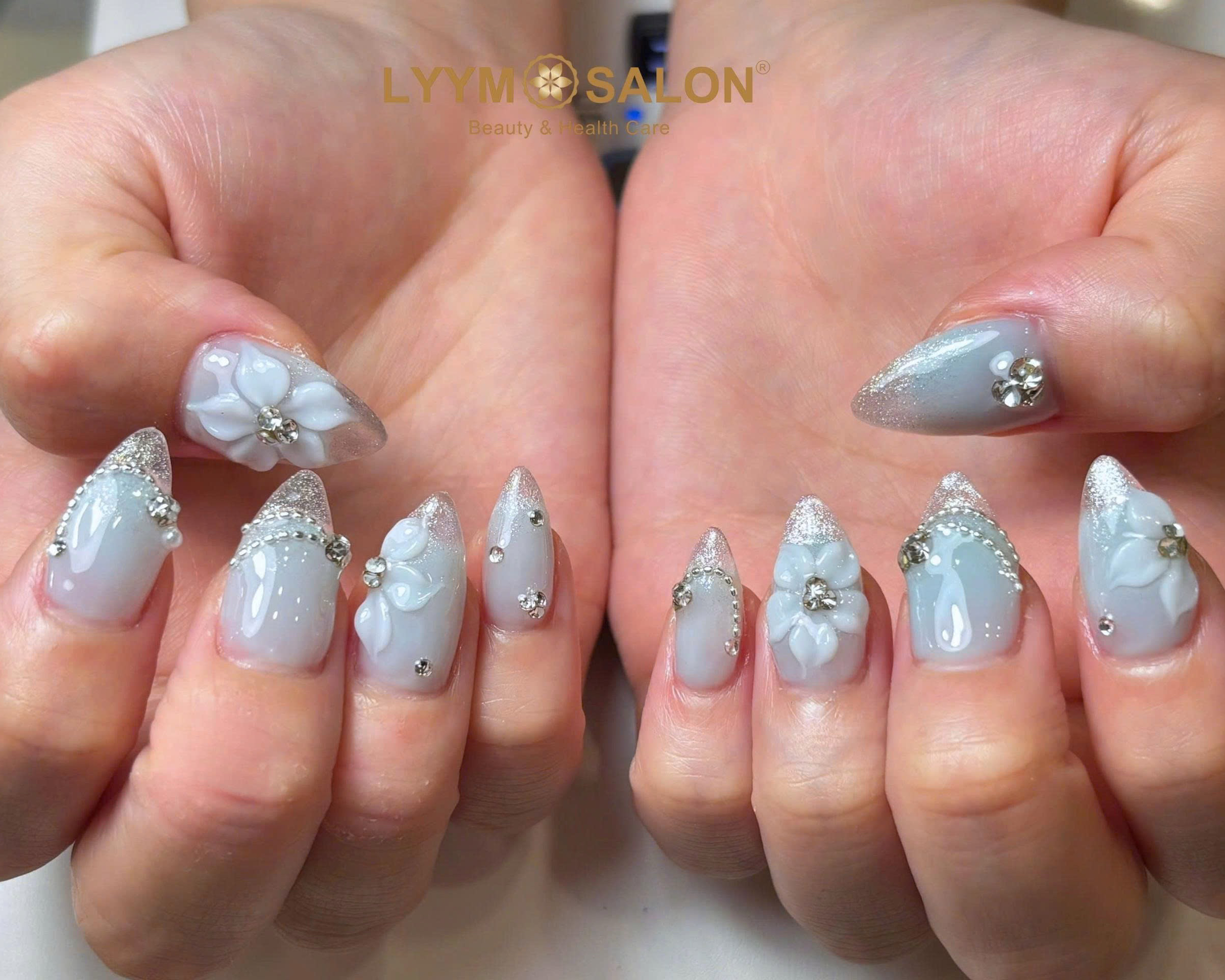 LyymSalon_rin