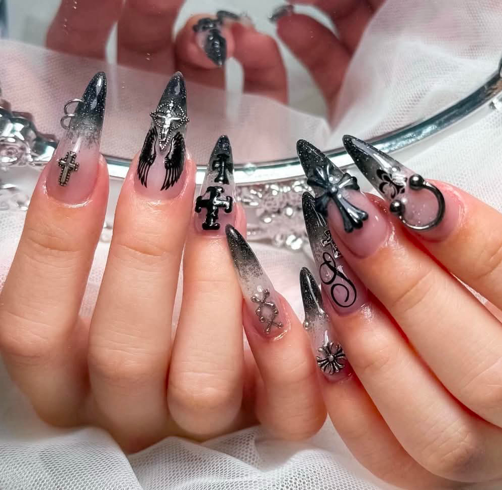 Bling_NailSalon