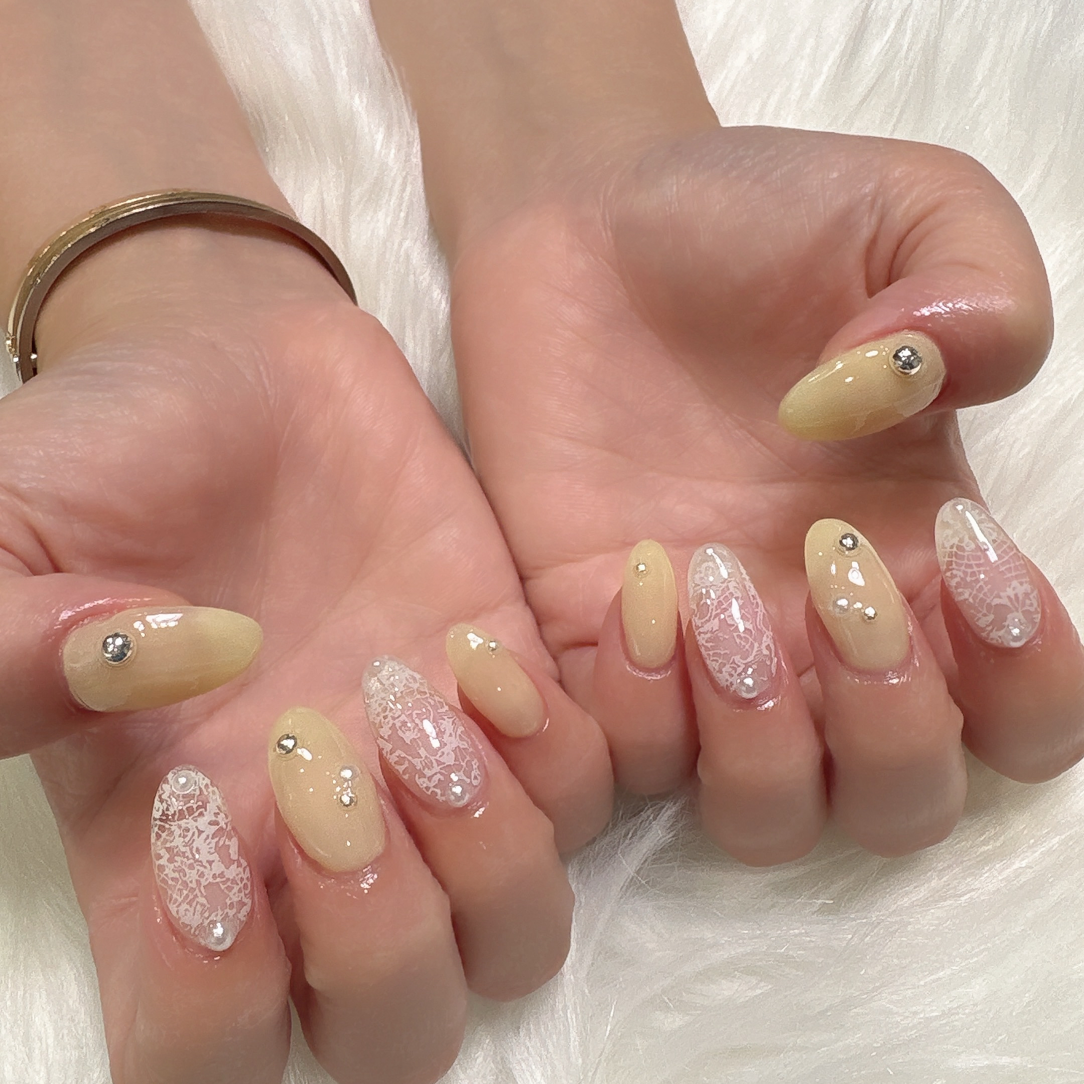 nico_nail.