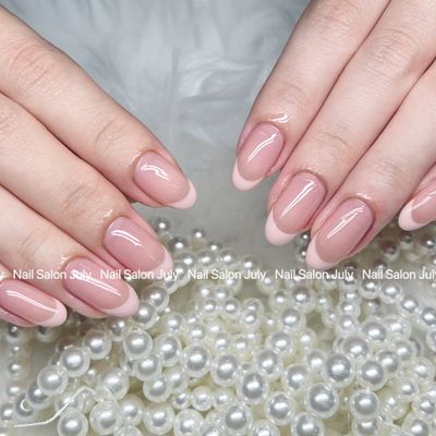 【初回オフ無料】定番デザイン☆フレンチネイル（/ベースカラー込み）