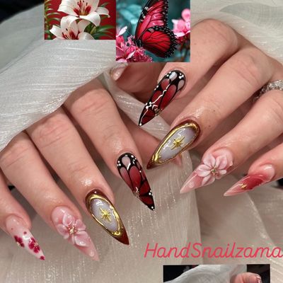 女性
