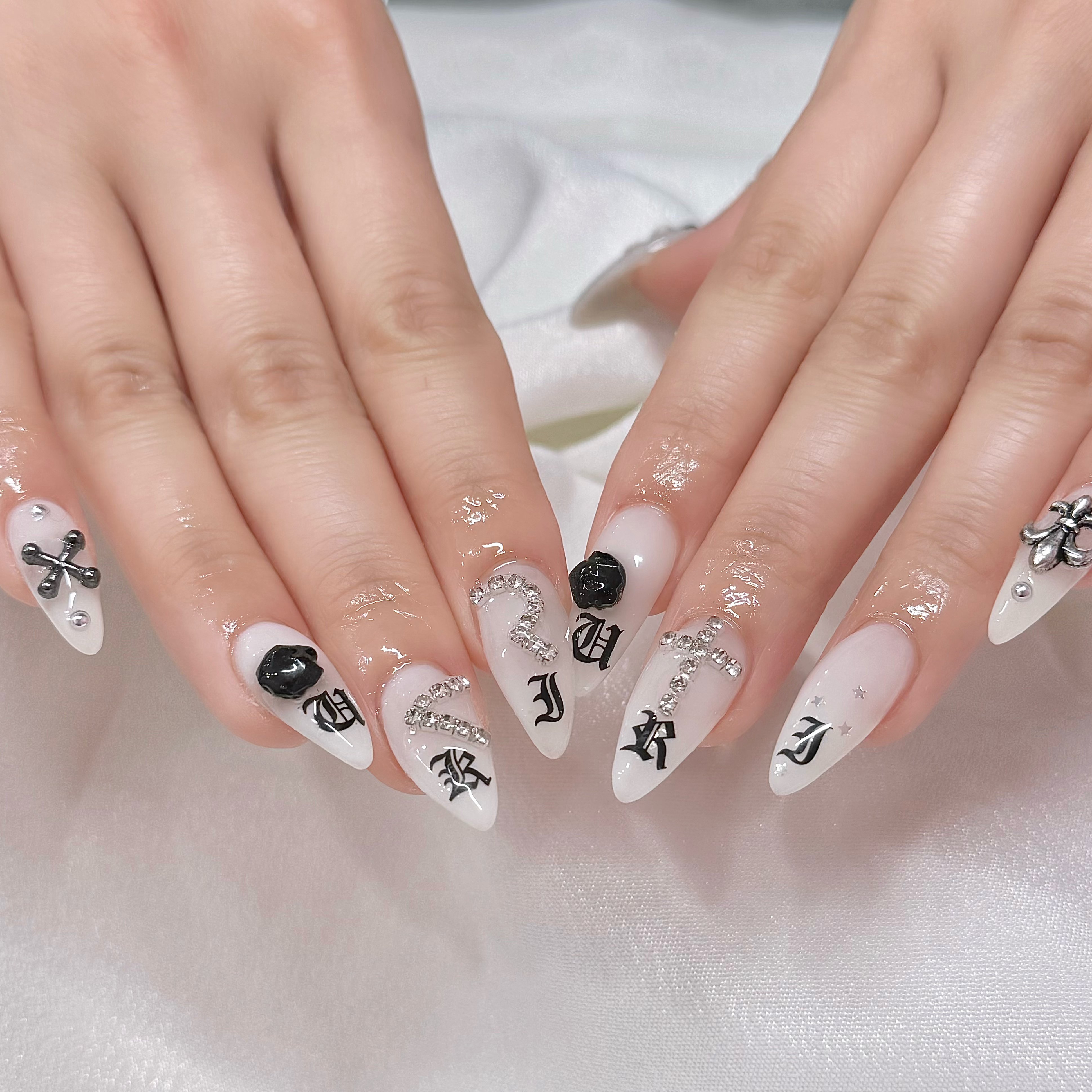 _pom_17_nail