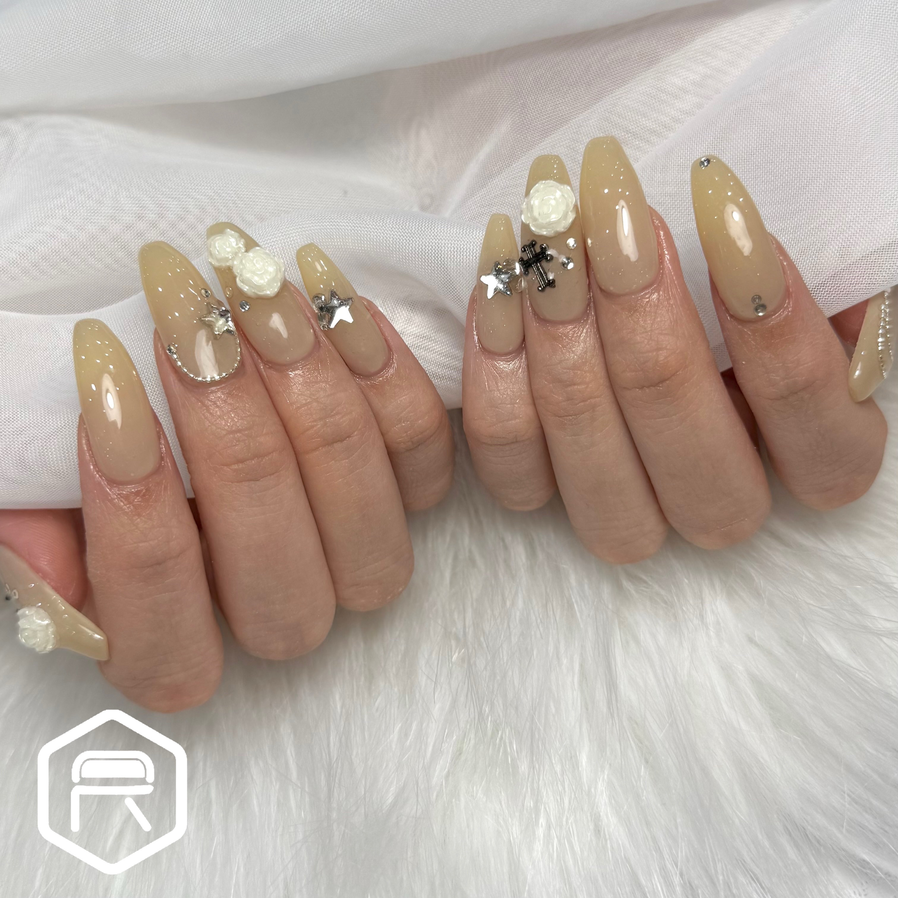 Redispe.nail_noura_nishihara