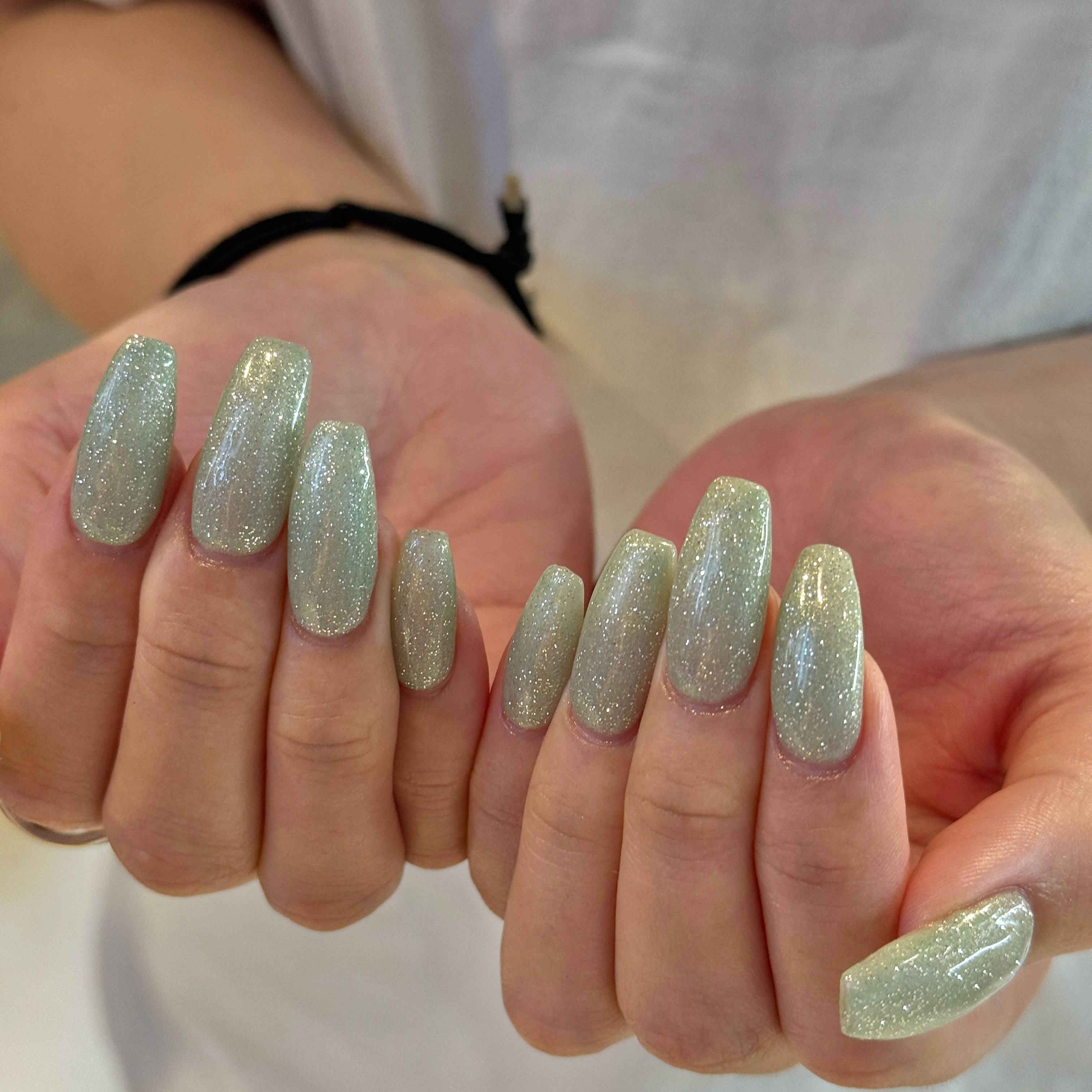 nail_uno_