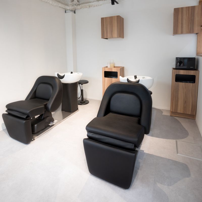BEAUREX SHARE SALON