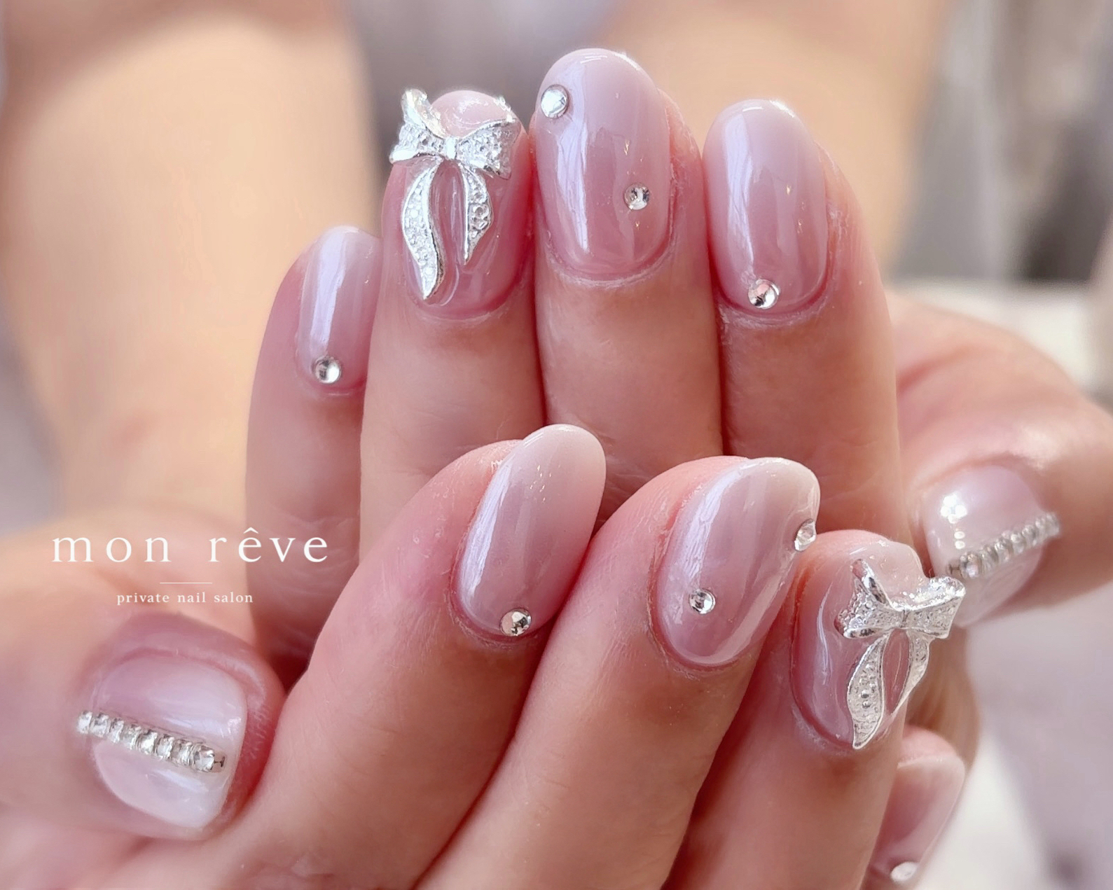 nail_monreve