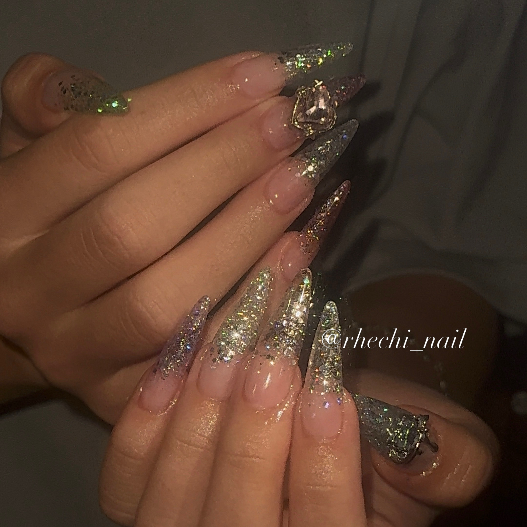 Rhechi_nail